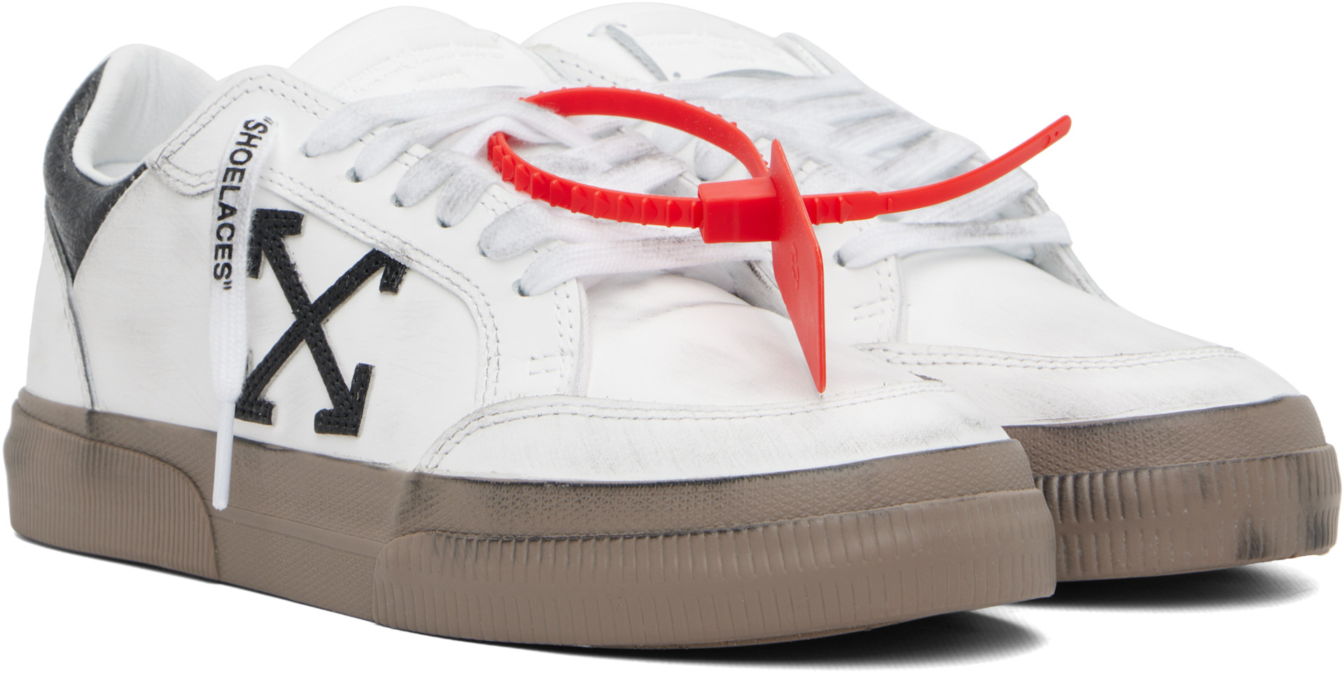 Off-White - Baskets basses rétro blanches à semelle vulcanisée