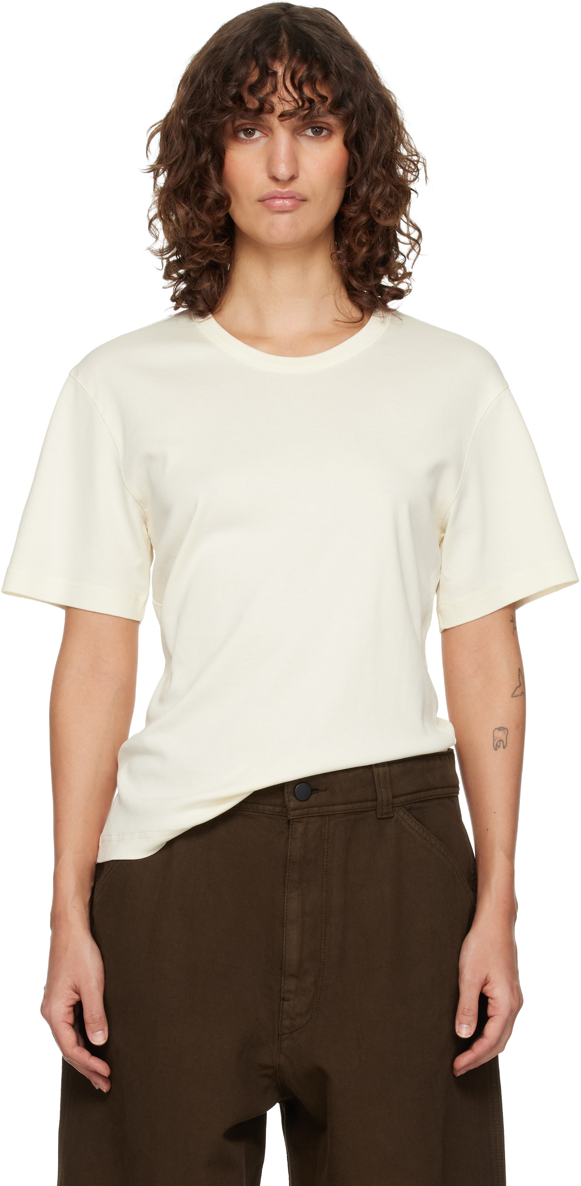 LEMAIRE: オフホワイト リブTシャツ | SSENSE 日本