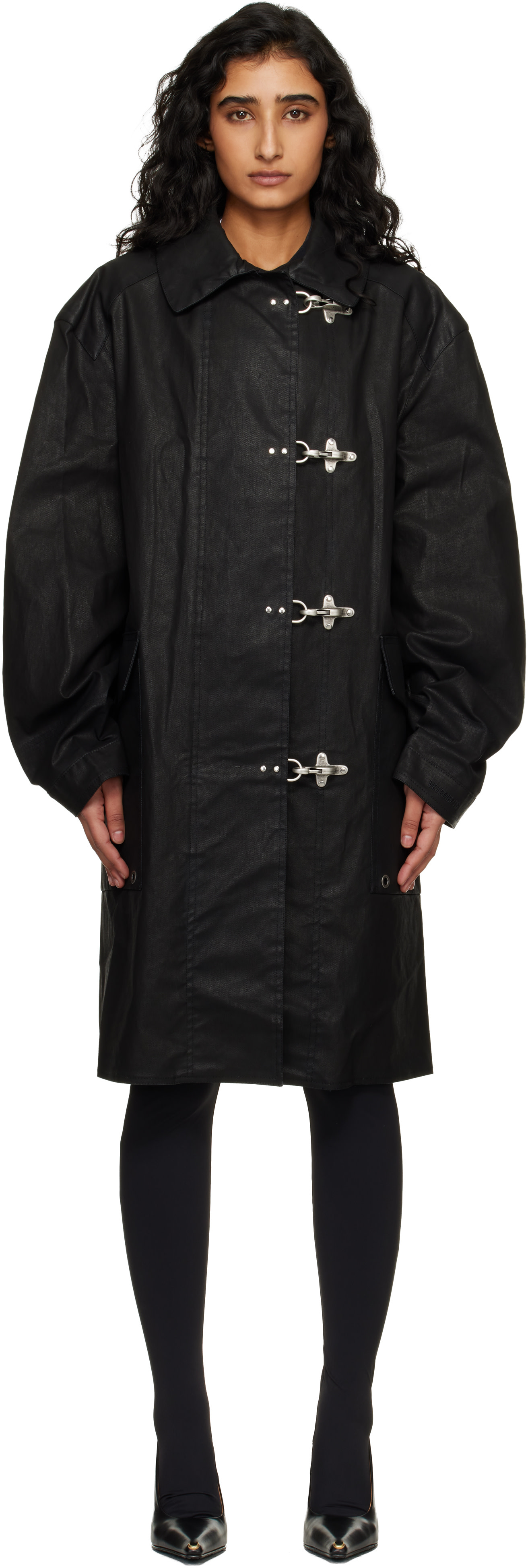 VETEMENTS - 블랙 파이어맨 후크 코트