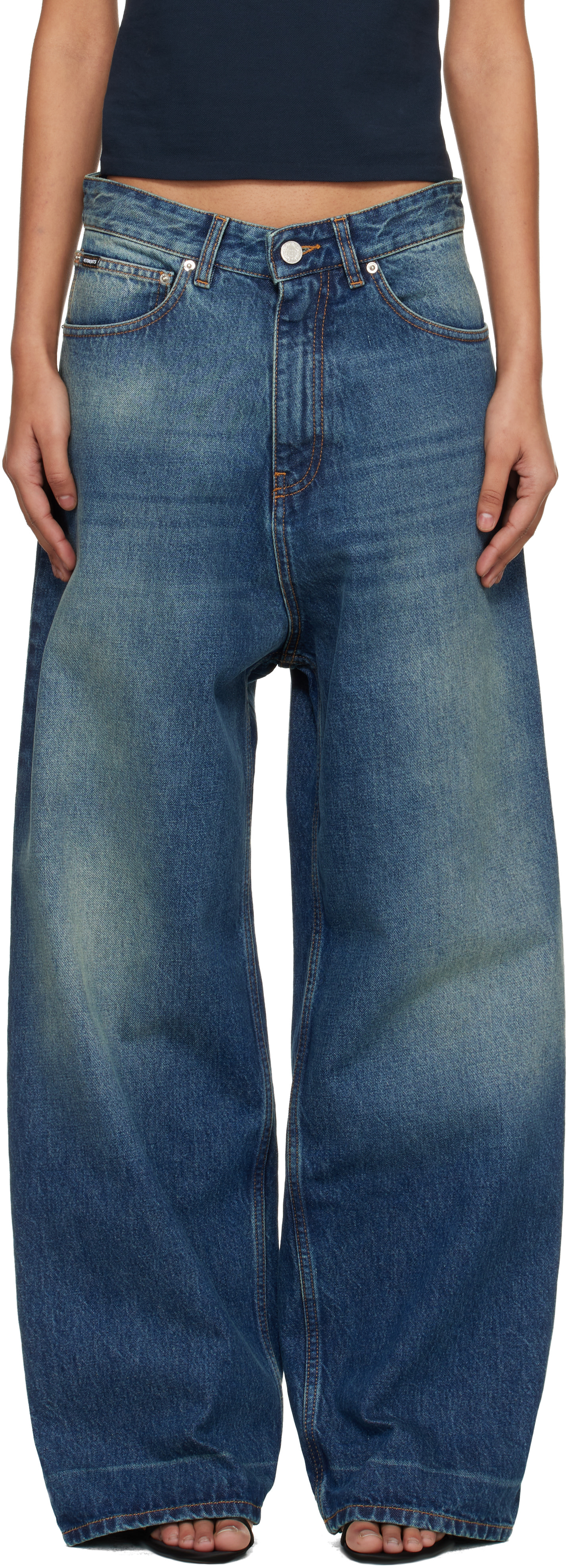 VETEMENTS - Jean ample bleu marine à effet délavé