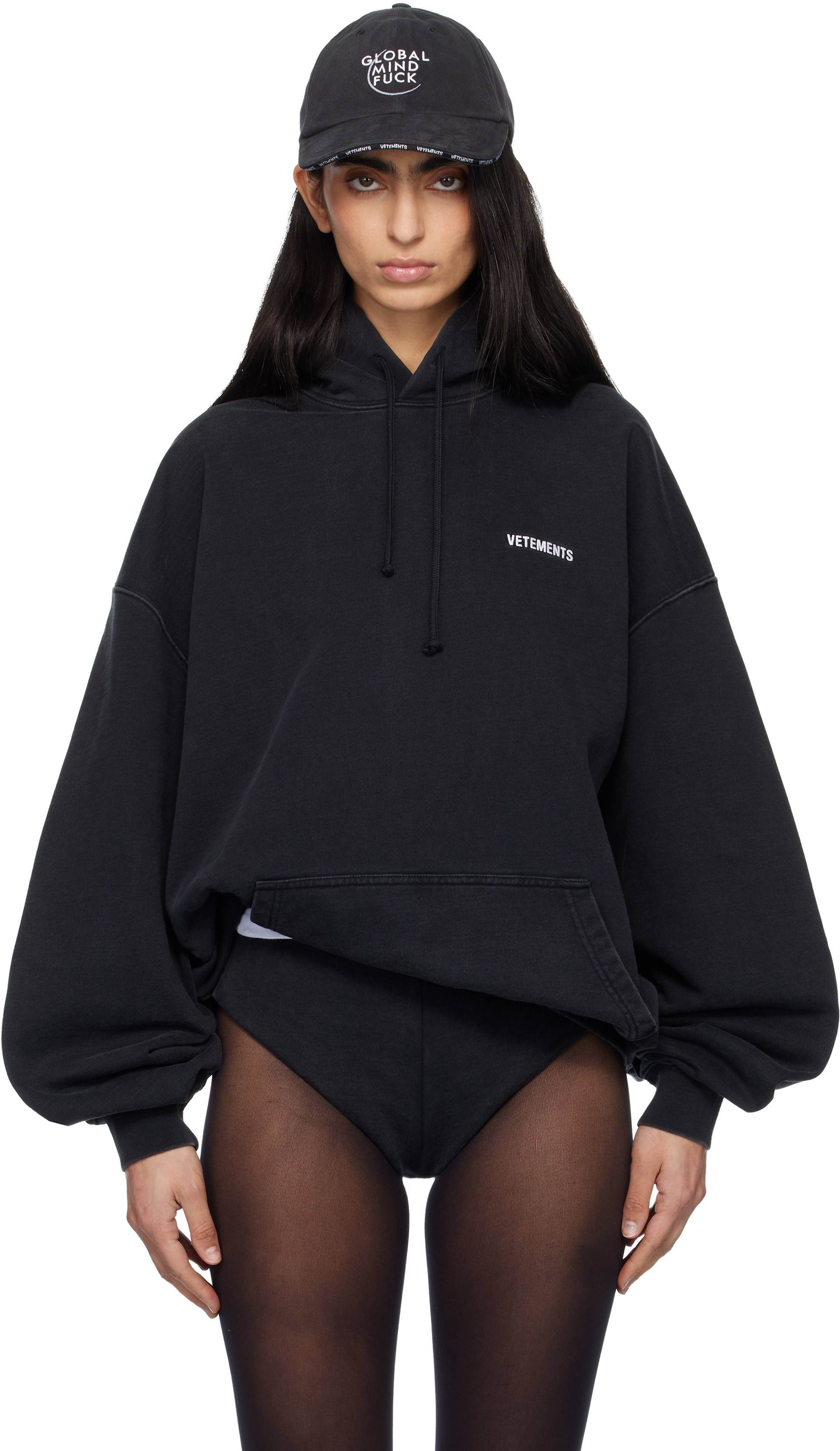 VETEMENTS: ブラック Iconic Logo フーディ | SSENSE 日本