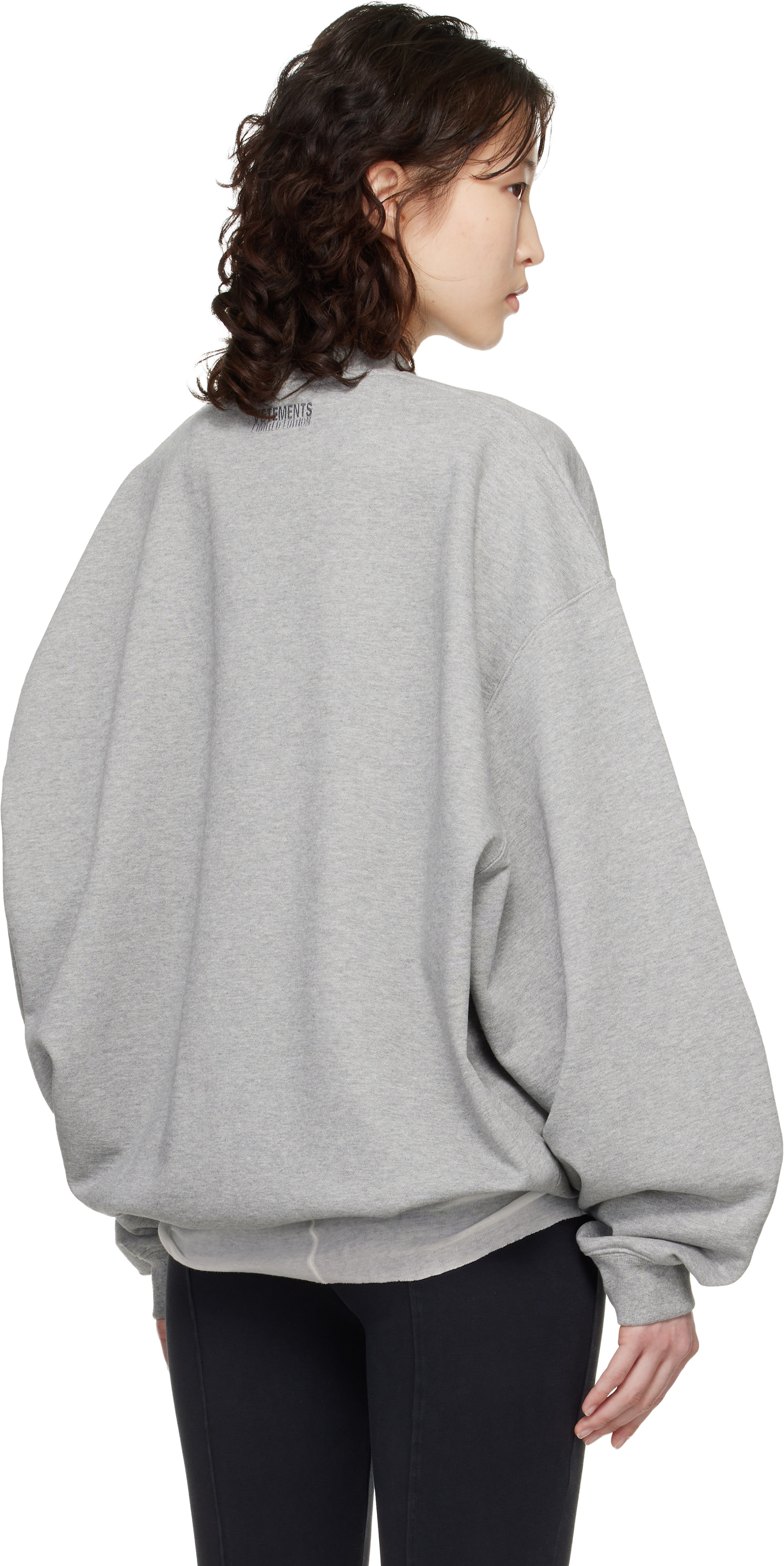 VETEMENTS - Pull molletonné 'NERD' gris