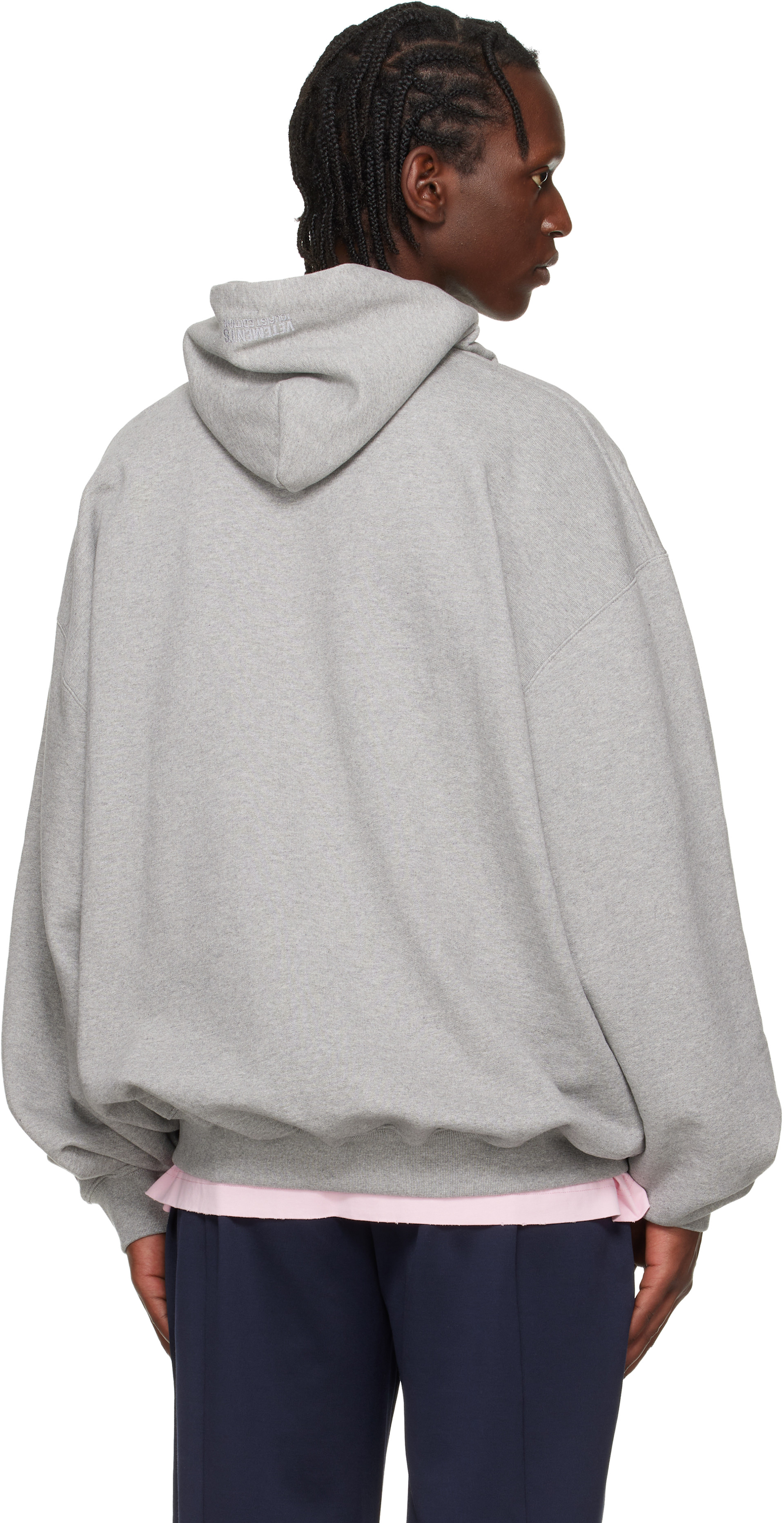 VETEMENTS - Pull à capuche 'Norway' Tourist gris
