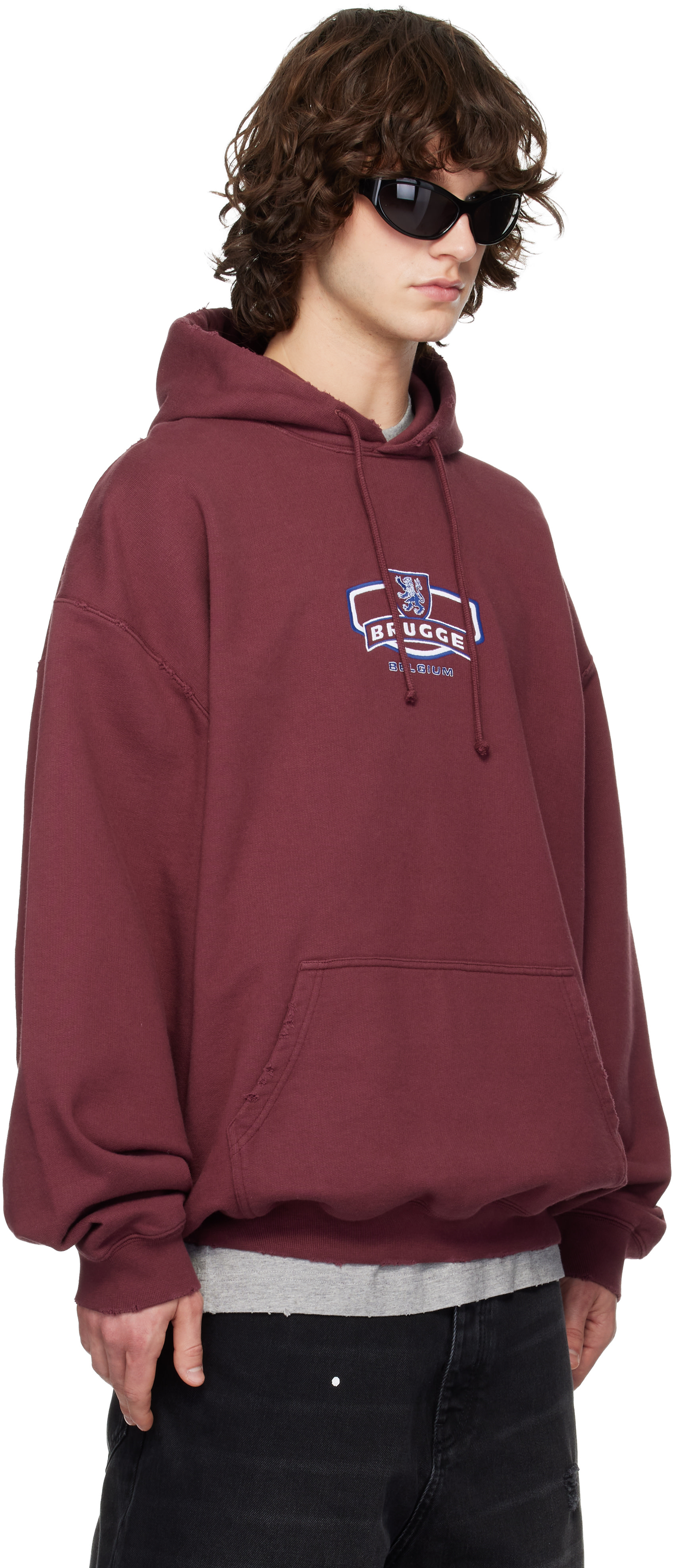 VETEMENTS - Pull à capuche 'Brugge' Tourist rouge