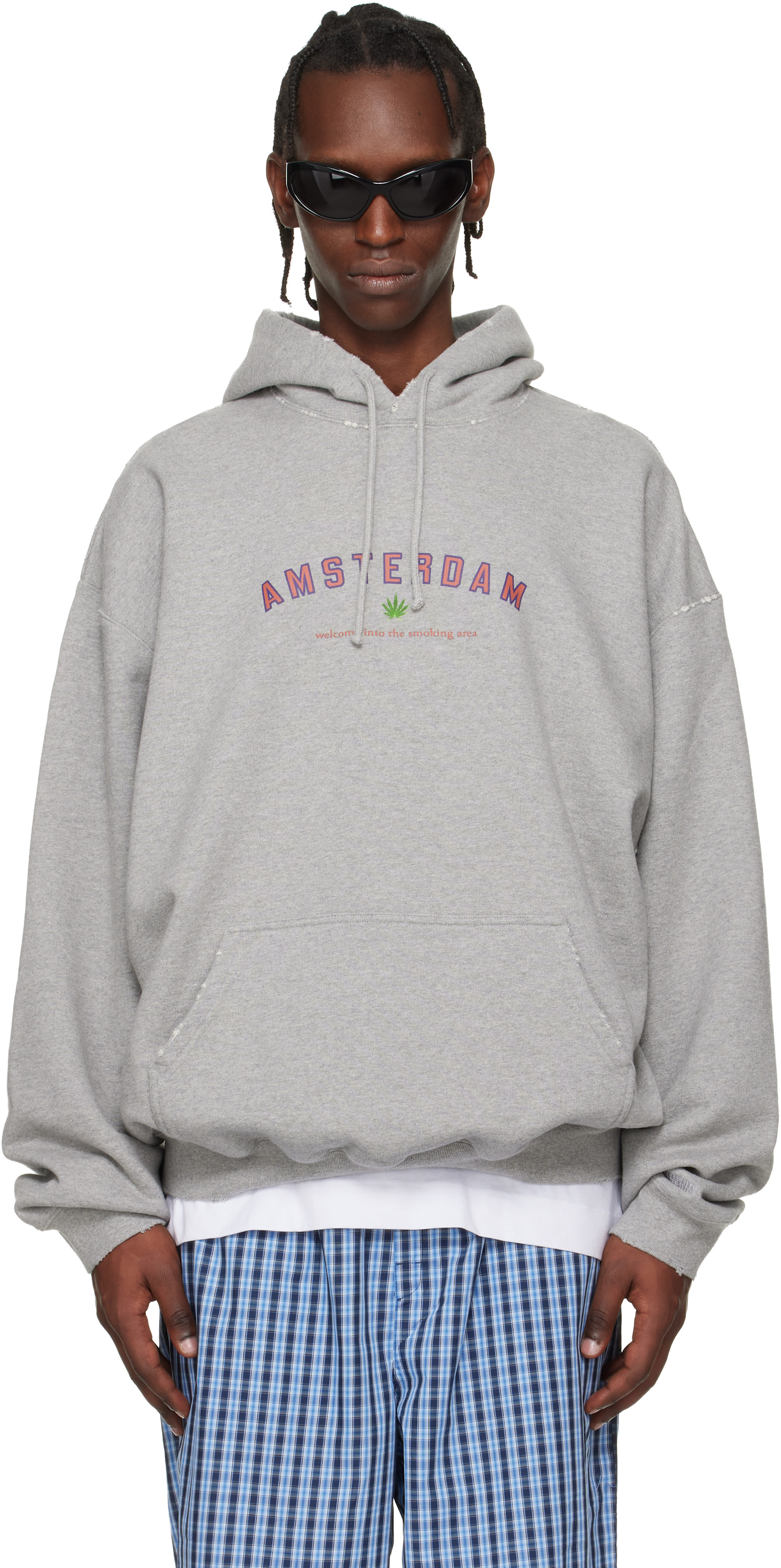 VETEMENTS - Pull à capuche 'Amsterdam' Tourist gris