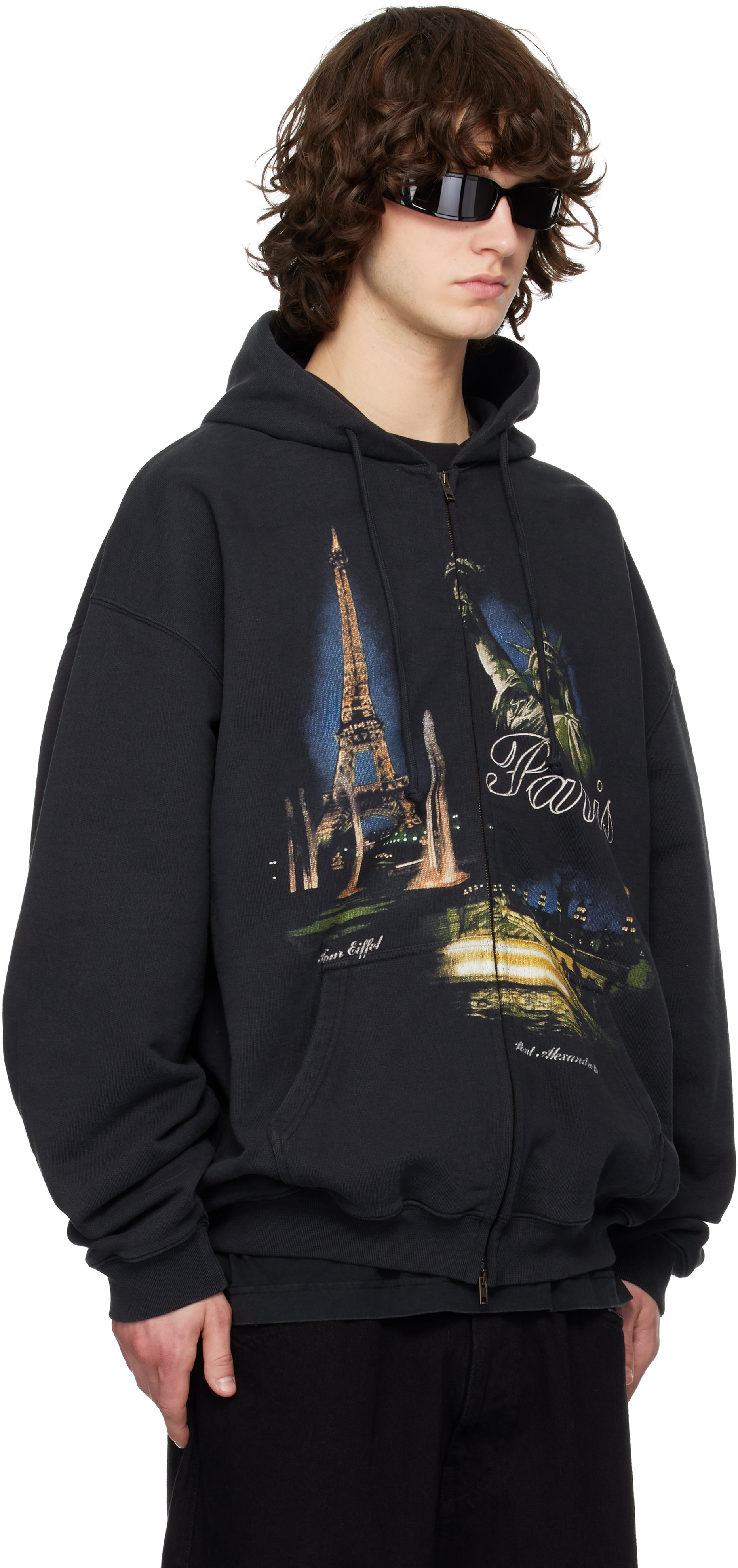 VETEMENTS: ブラック 'Paris' Tourist ジップアップフーディ | SSENSE 日本