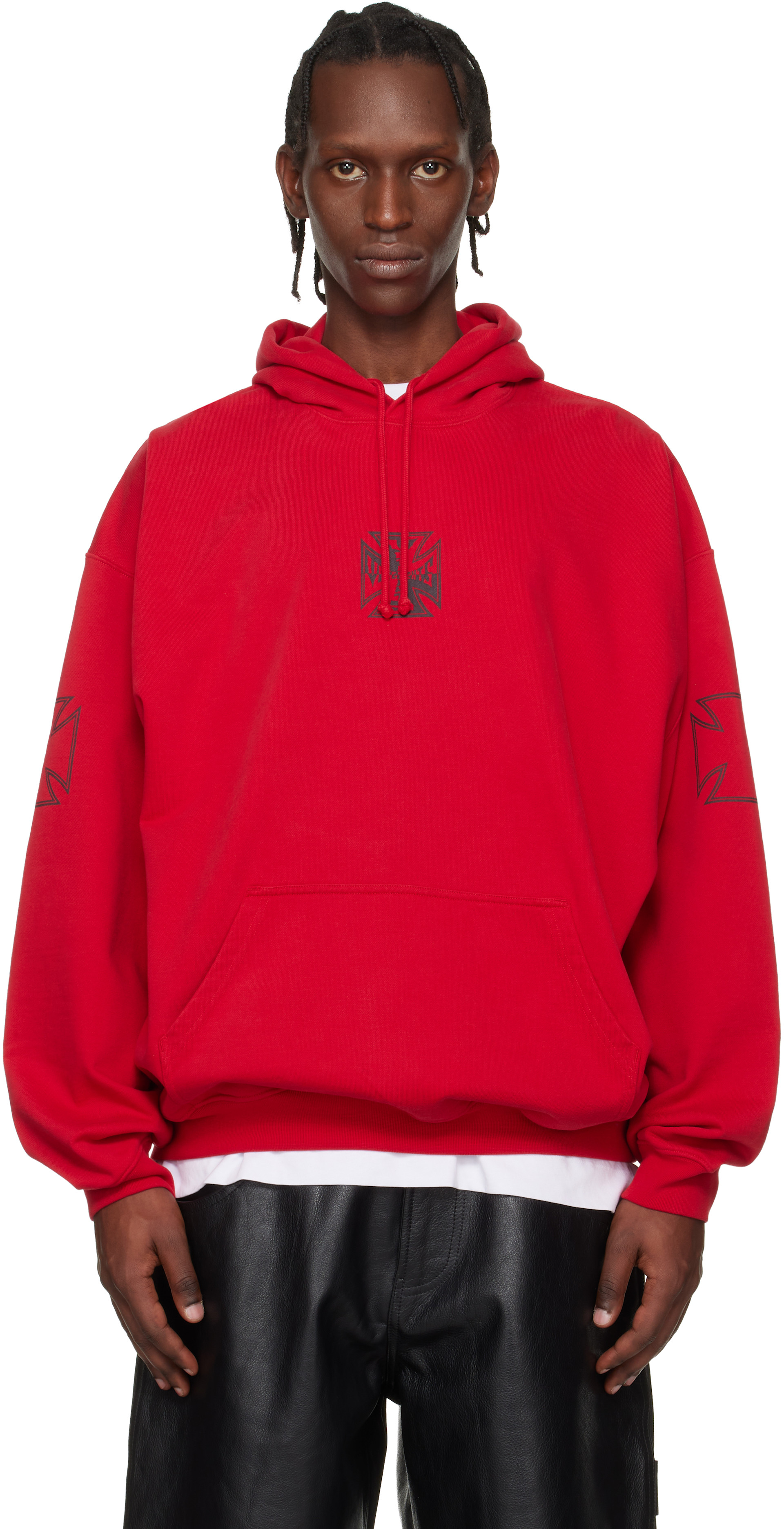 VETEMENTS - Pull à capuche rouge à croix