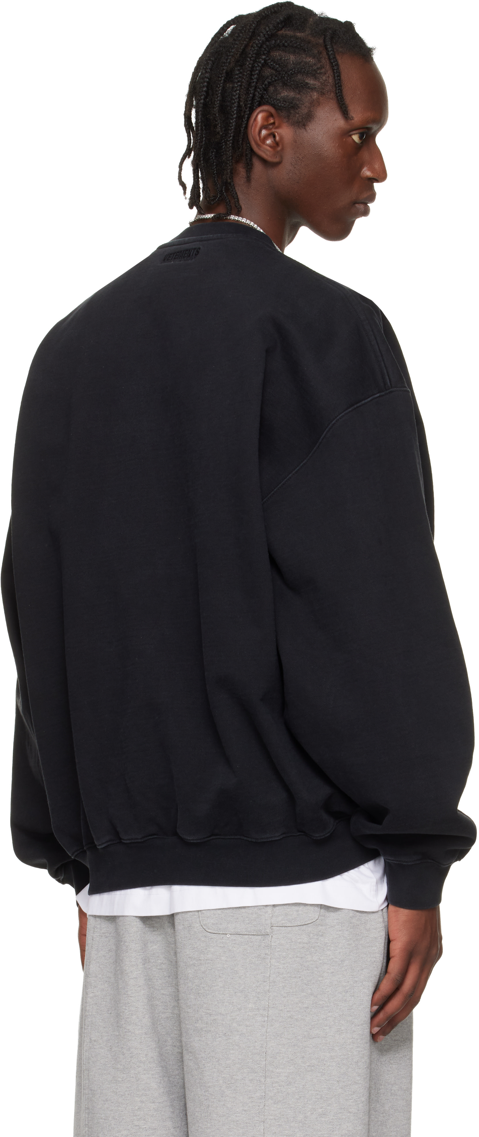VETEMENTS - Pull molletonné noir à logo Paris brodé