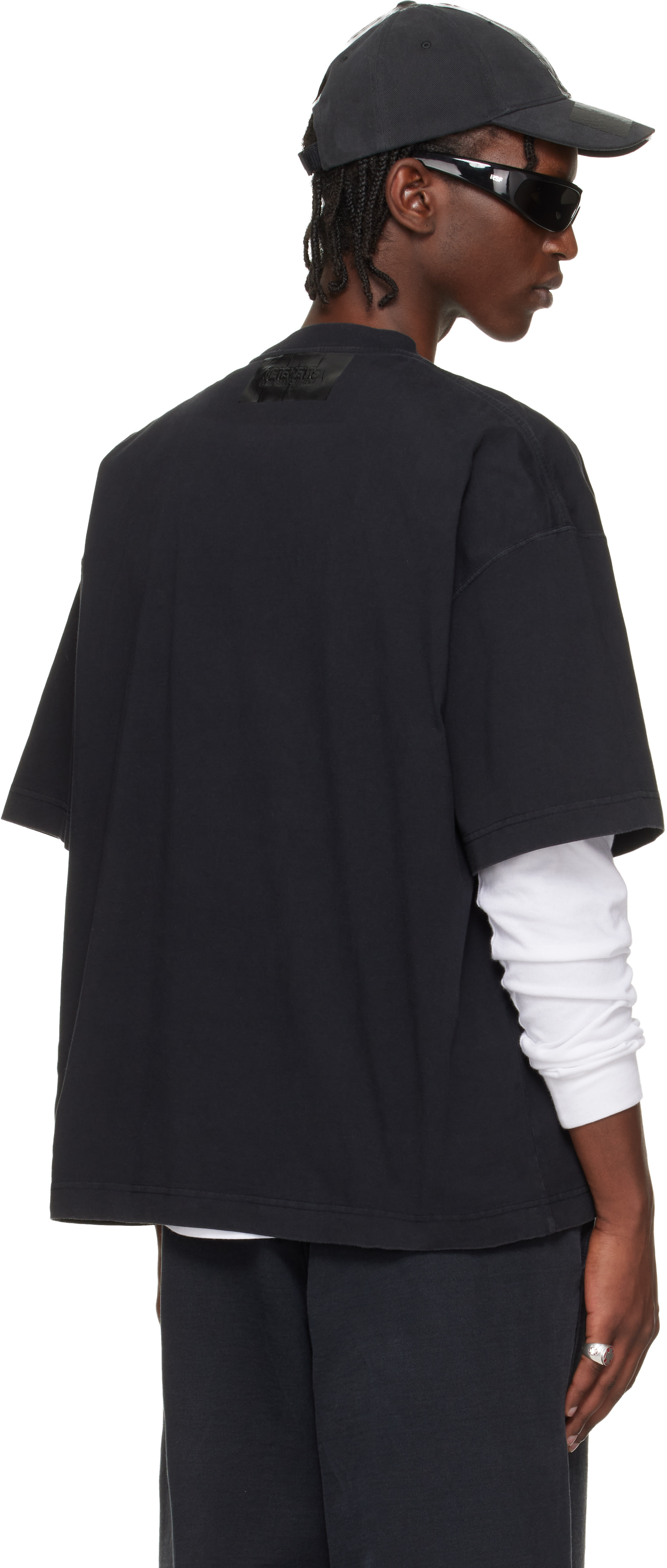 VETEMENTS ロゴテープ Tシャツ ブラック VETEMENTS: Black Taped Logo T-shirt | SSENSE