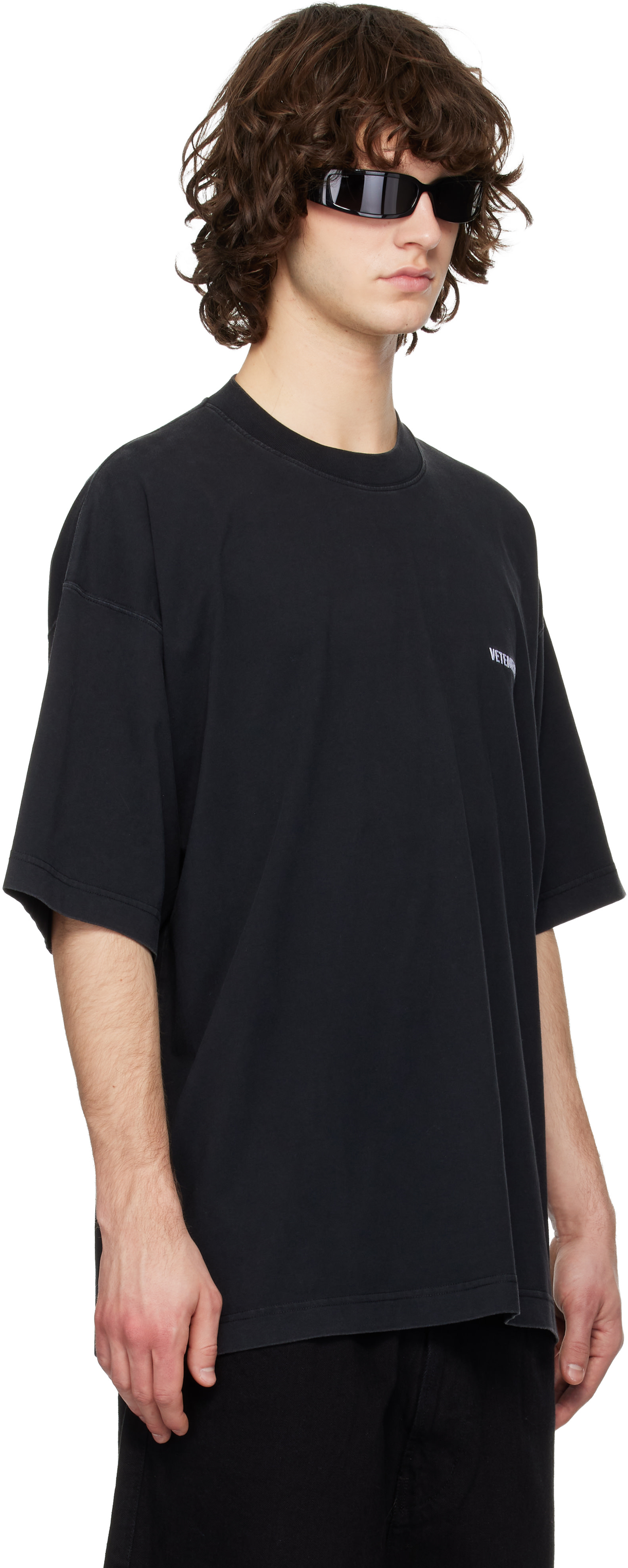 VETEMENTS: Black Iconic Logo T-shirt | SSENSE Canada