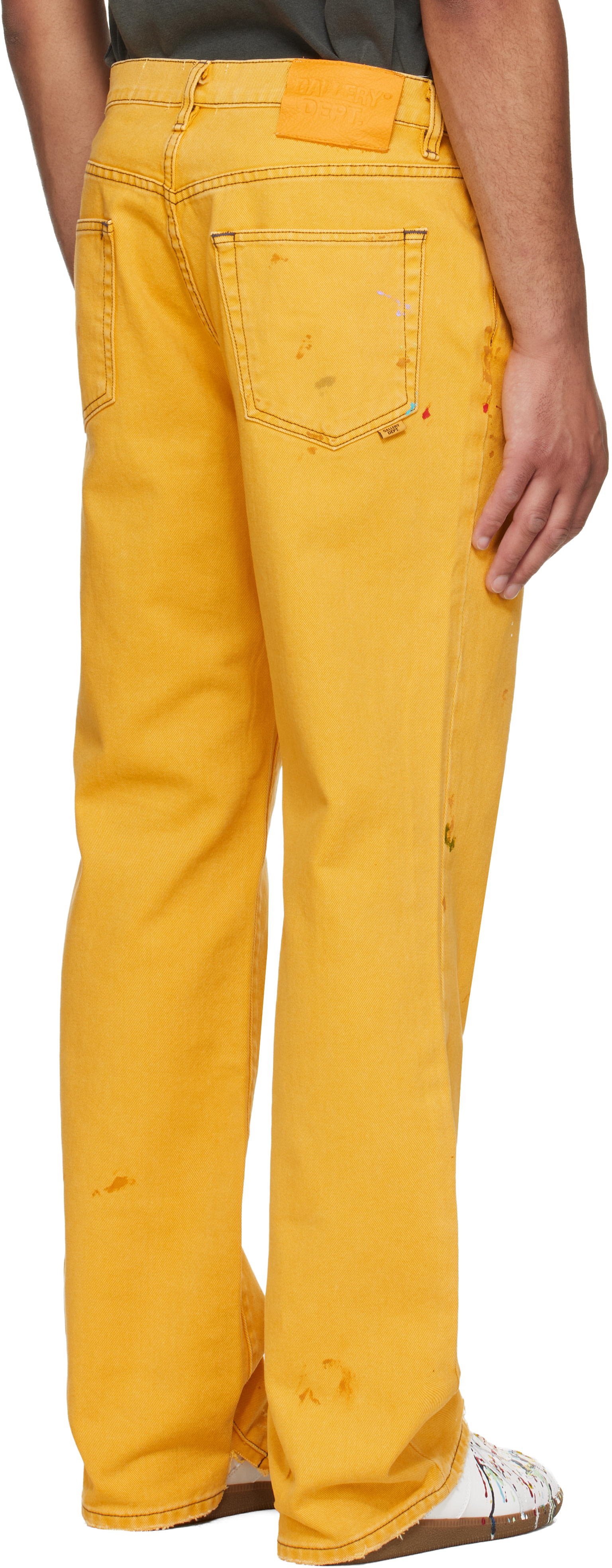Gallery Dept. - Jean Marley jaune