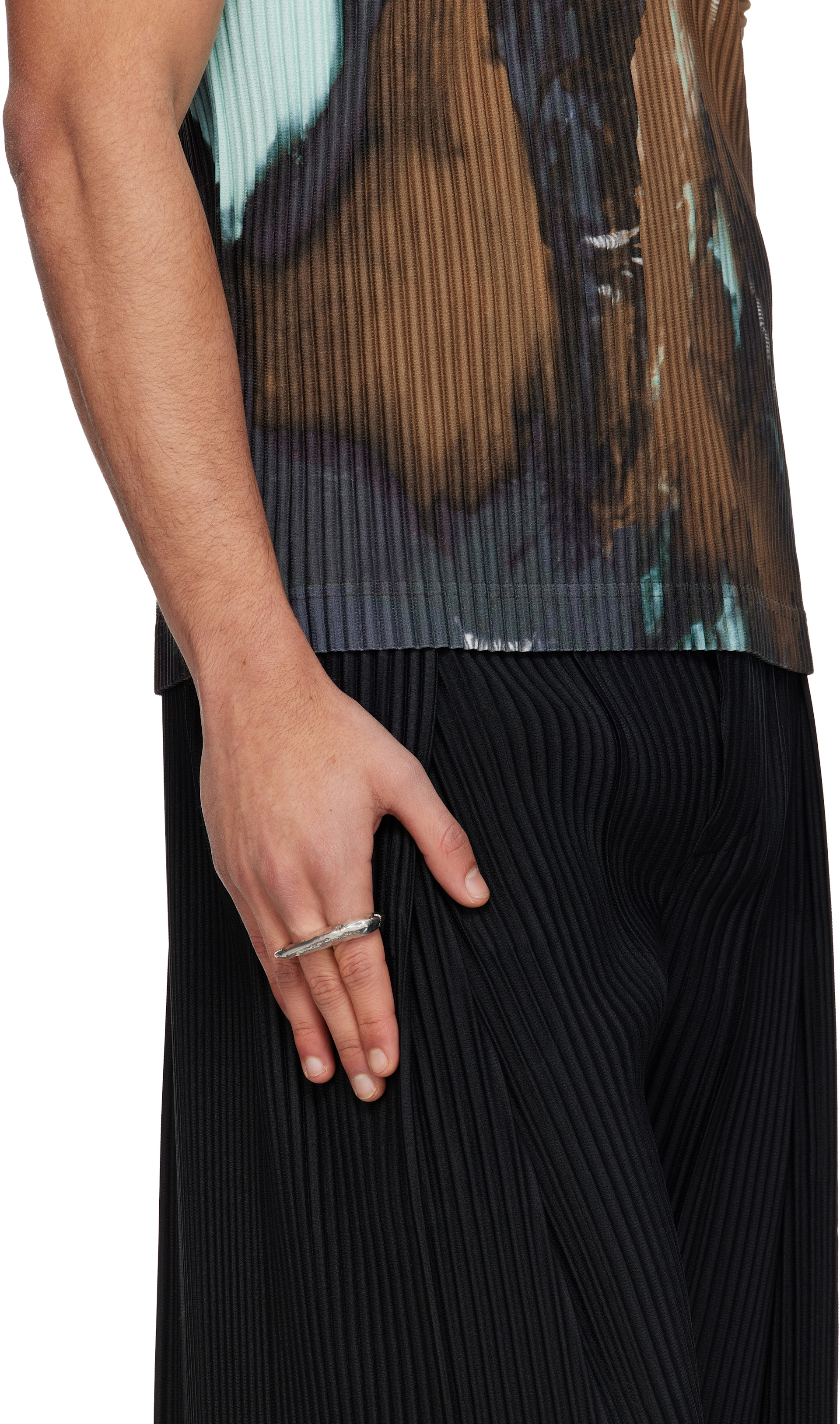 HOMME PLISSÉ ISSEY MIYAKE: Cavern Ring | SSENSE