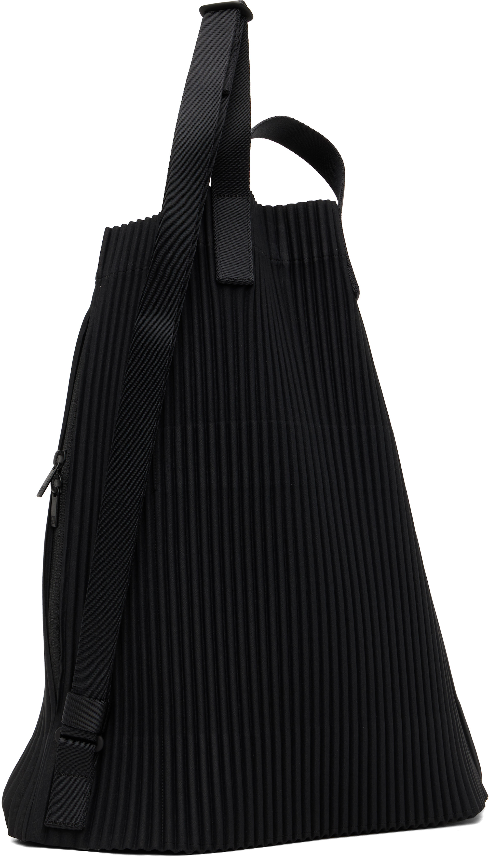 HOMME PLISSÉ ISSEY MIYAKE: Black Drawstring Pleats Bag | SSENSE