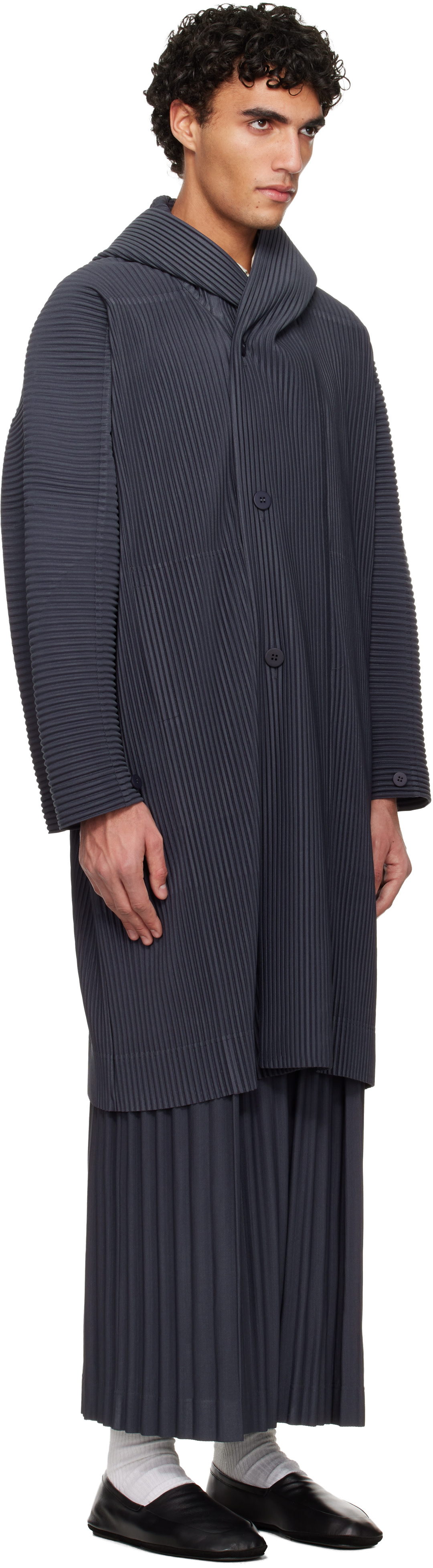 HOMME PLISSÉ ISSEY MIYAKE アクリメーションコート HOMME PLISSÉ ISSEY MIYAKE: Navy Monthly Colors December Coat | SSENSE