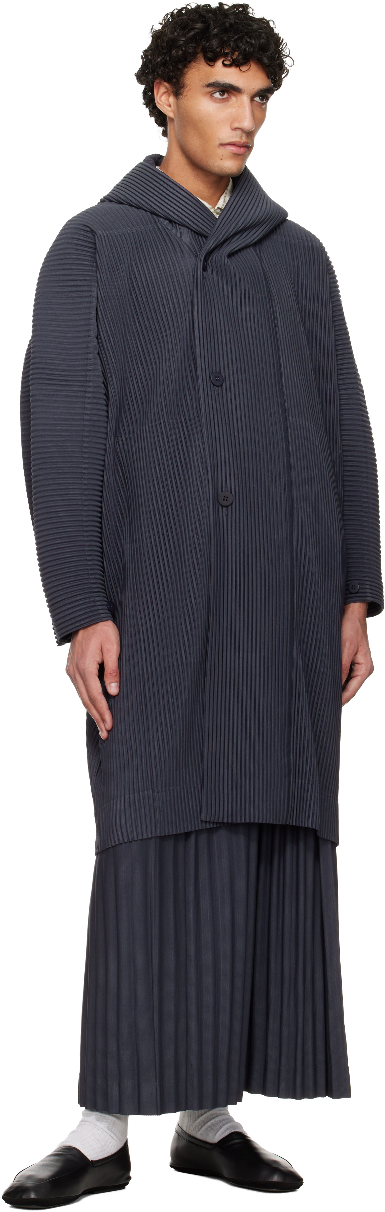 homme plisse issey miyake vase 1 コート HOMME PLISSÉ ISSEY MIYAKE: Navy Monthly Colors December Coat | SSENSE