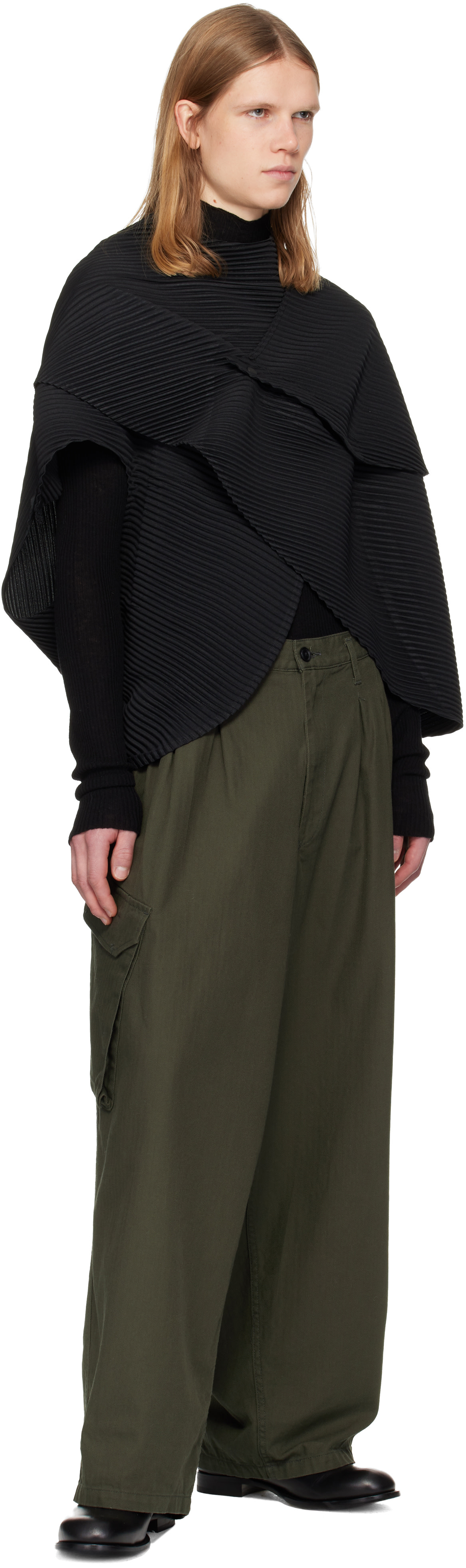 HOMME PLISSÉ ISSEY MIYAKE: Black Stone Cloud Vest | SSENSE Canada