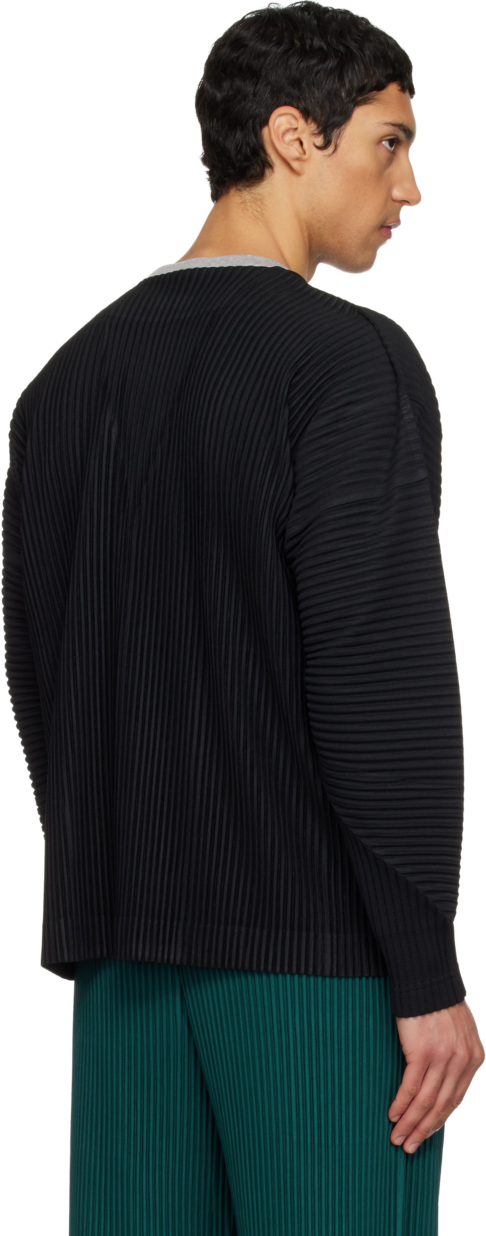 HOMME PLISSÉ ISSEY MIYAKE: Black Color Pleats 1 Cardigan | SSENSE