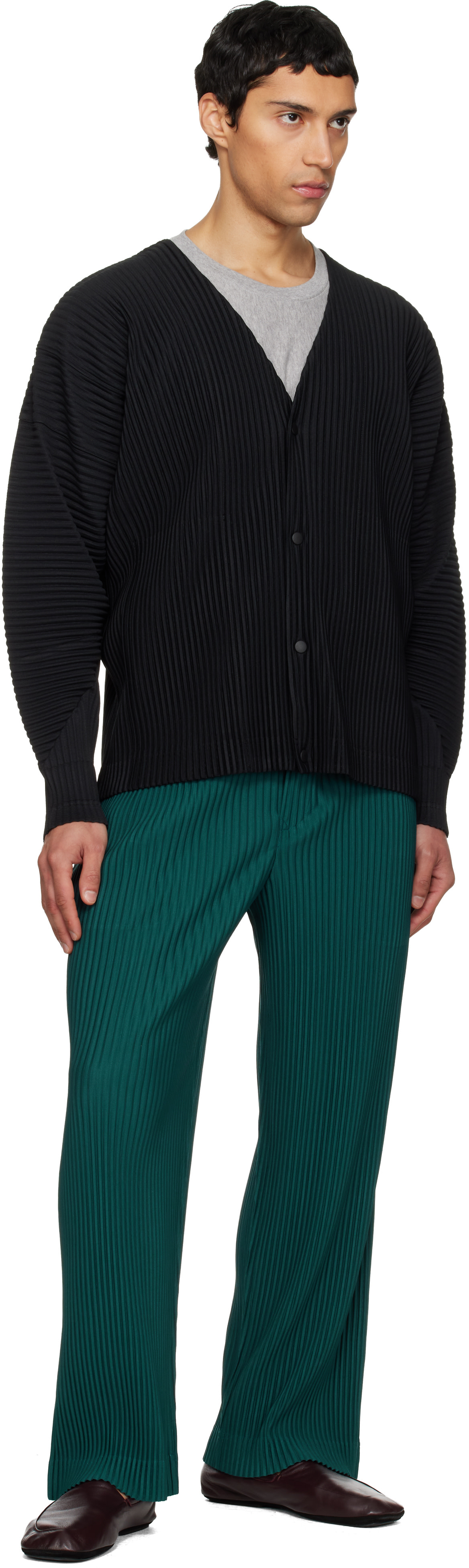HOMME PLISSÉ ISSEY MIYAKE: Black Color Pleats 1 Cardigan | SSENSE
