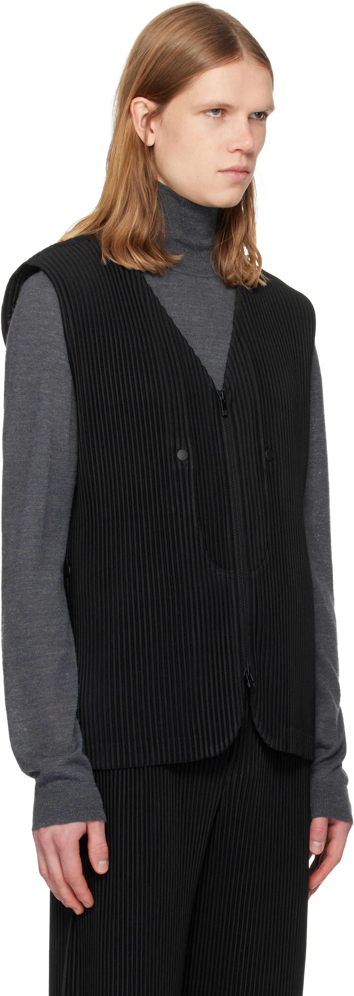 HOMME PLISSÉ ISSEY MIYAKE: Black Quarry Vest | SSENSE