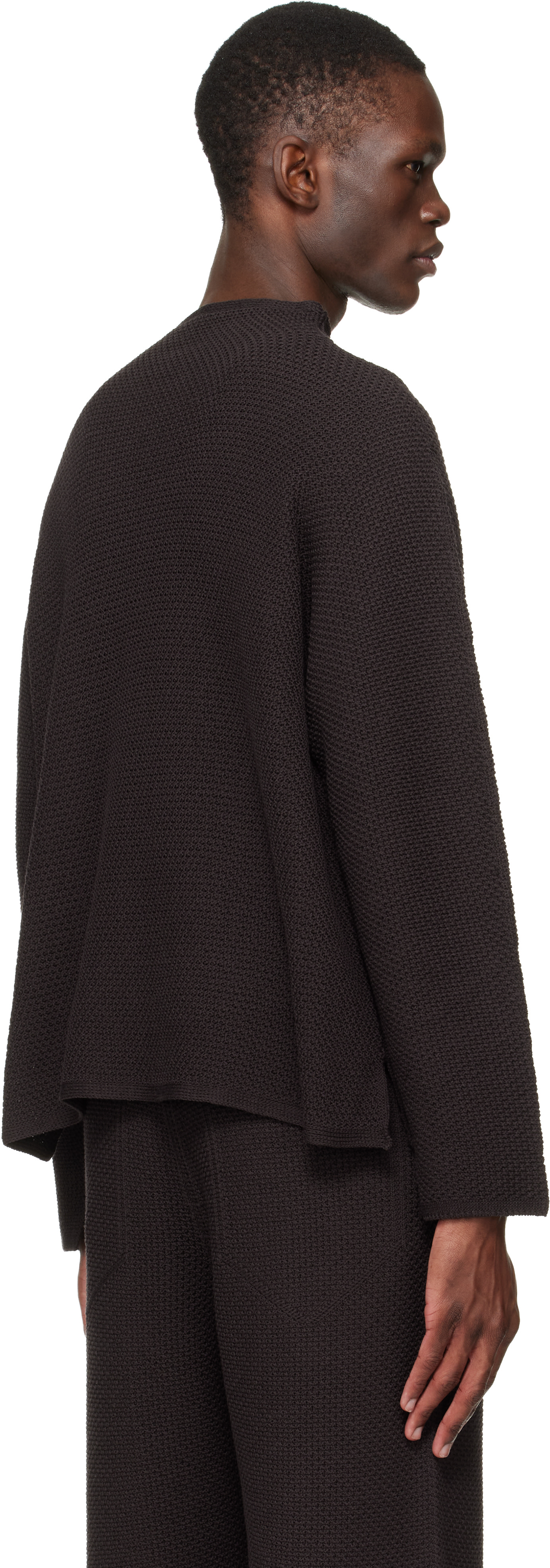 ISSEY MIYAKE HOMME PLISSÉ プリーツニット HOMME PLISSÉ ISSEY MIYAKE: Brown Rustic Knit Sweater | SSENSE