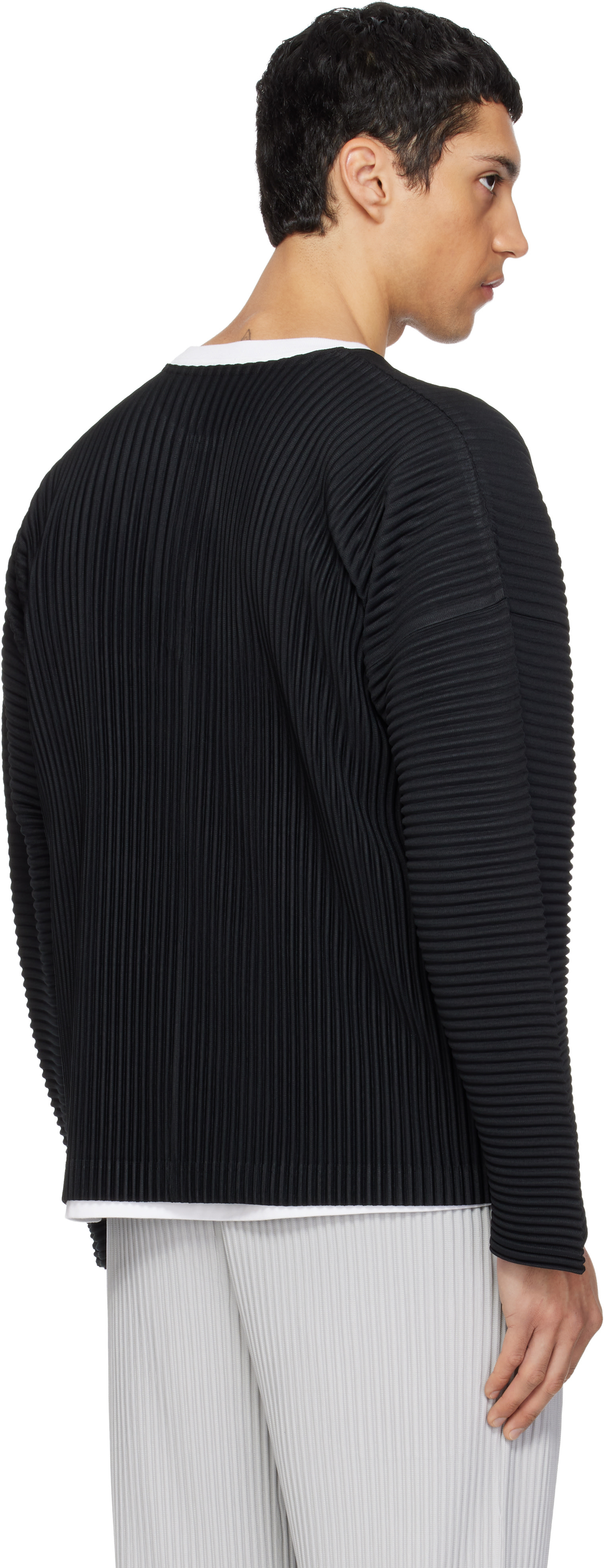 Homme Plissé Issey Miyake: ブラック Monthly Colors February