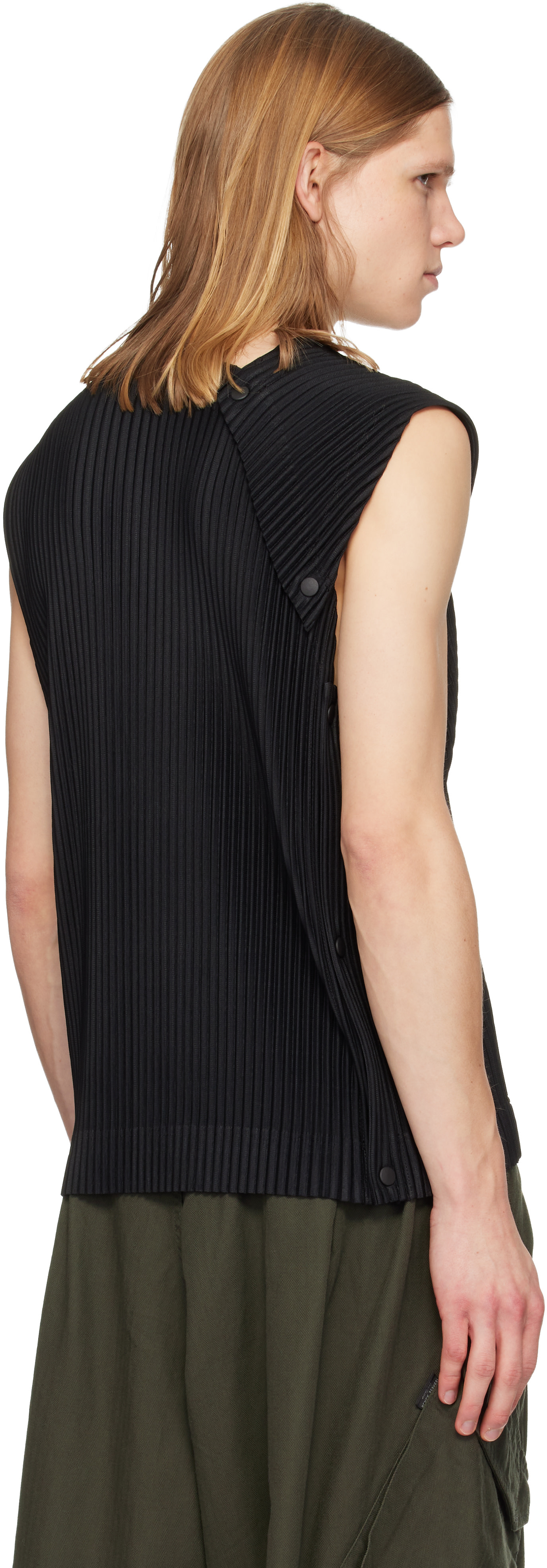 HOMME PLISSÉ ISSEY MIYAKE: Black Stone Cloud Tank Top | SSENSE