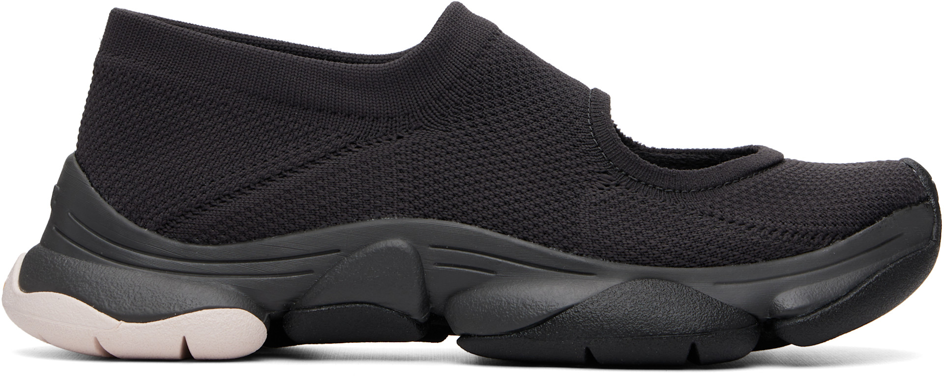HOMME PLISSÉ ISSEY MIYAKE: Black CAMPER Edition Karst Finch