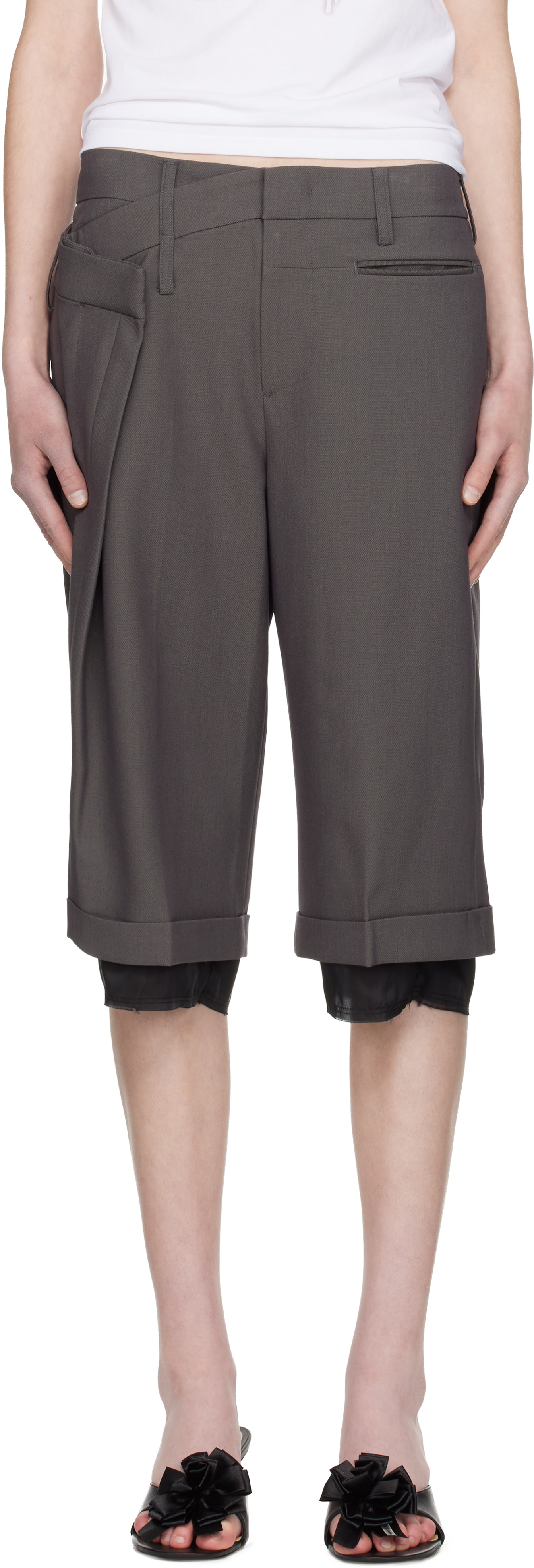 OPEN YY - Short gris à assemblage de style portefeuille