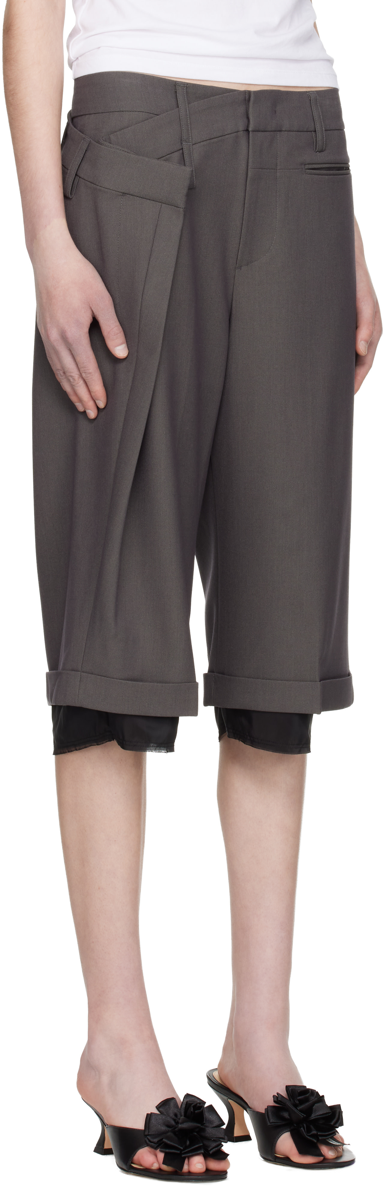 OPEN YY - Short gris à assemblage de style portefeuille