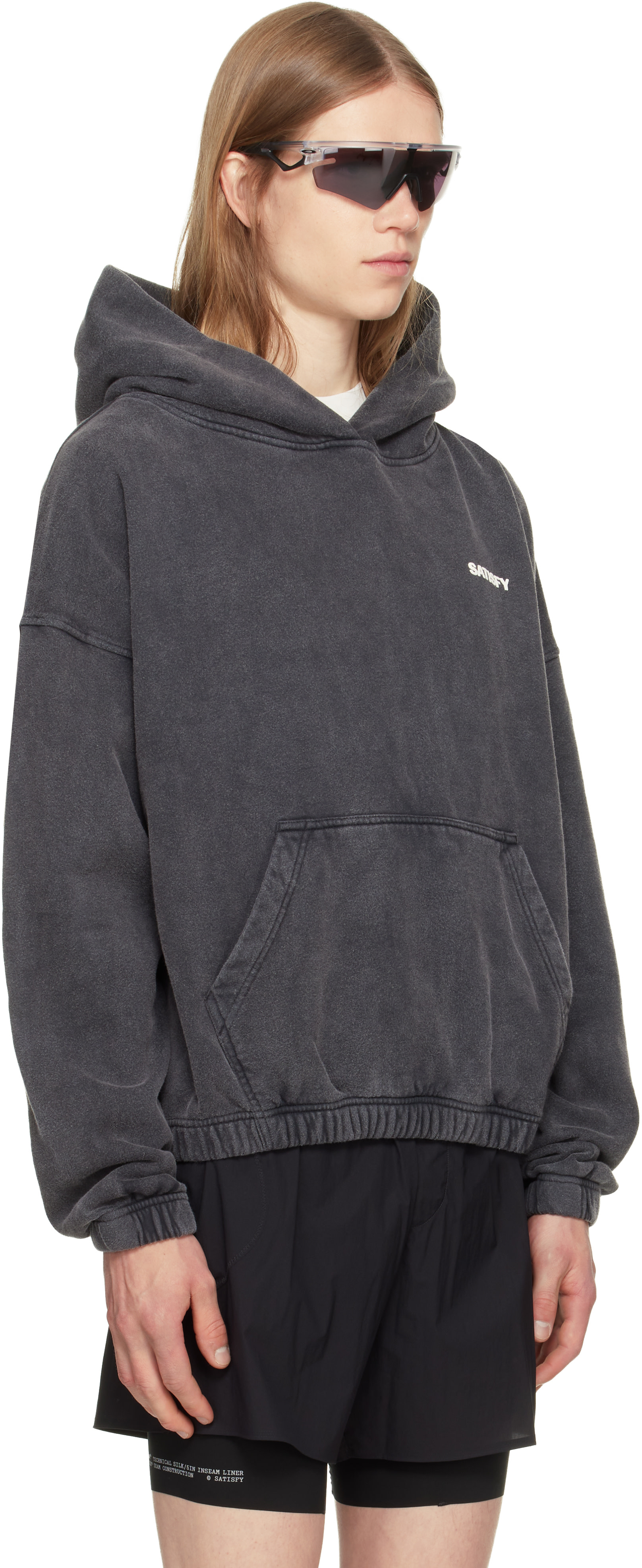 Satisfy - Pull à capuche gris en molleton SoftCell