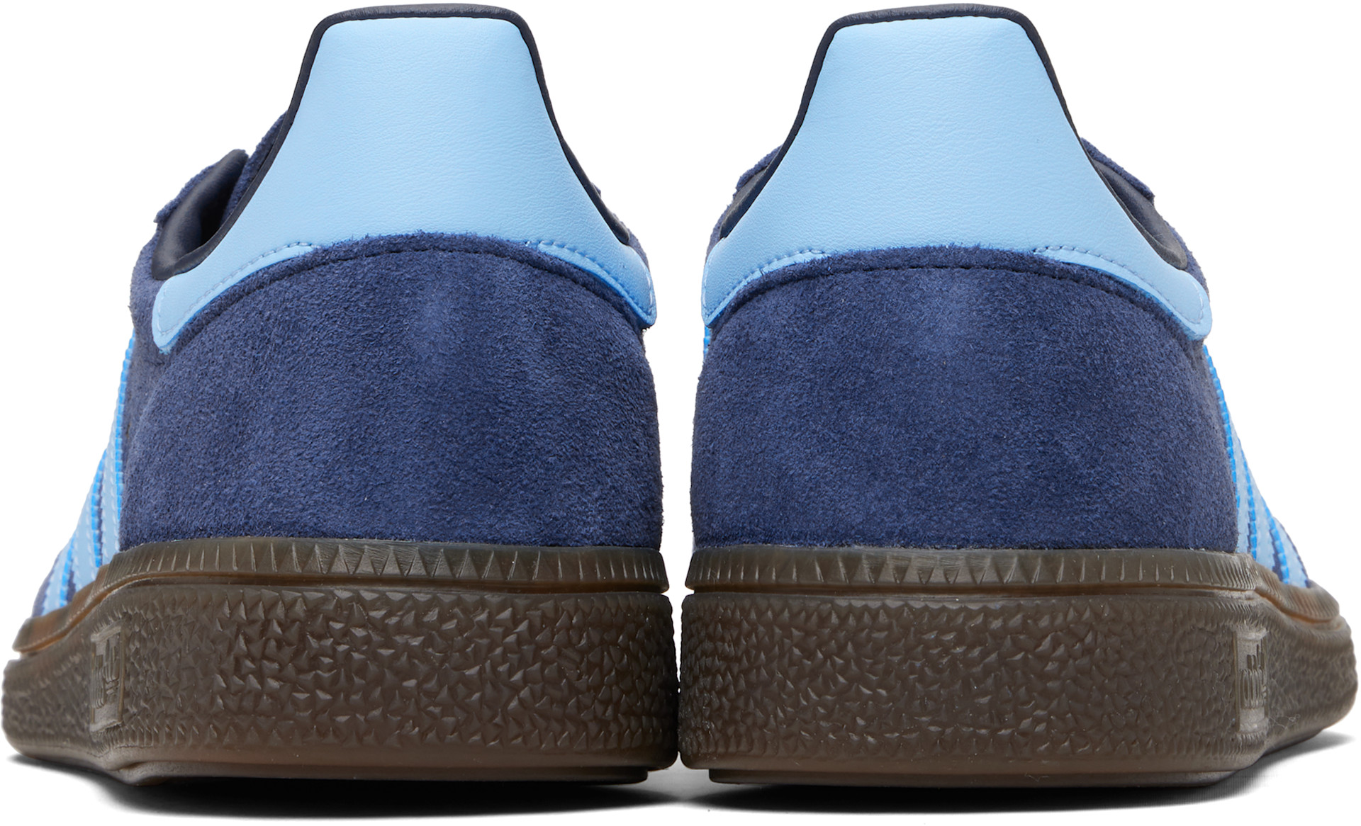 adidas Originals: ブルー Handball Spezial スニーカー | SSENSE 日本