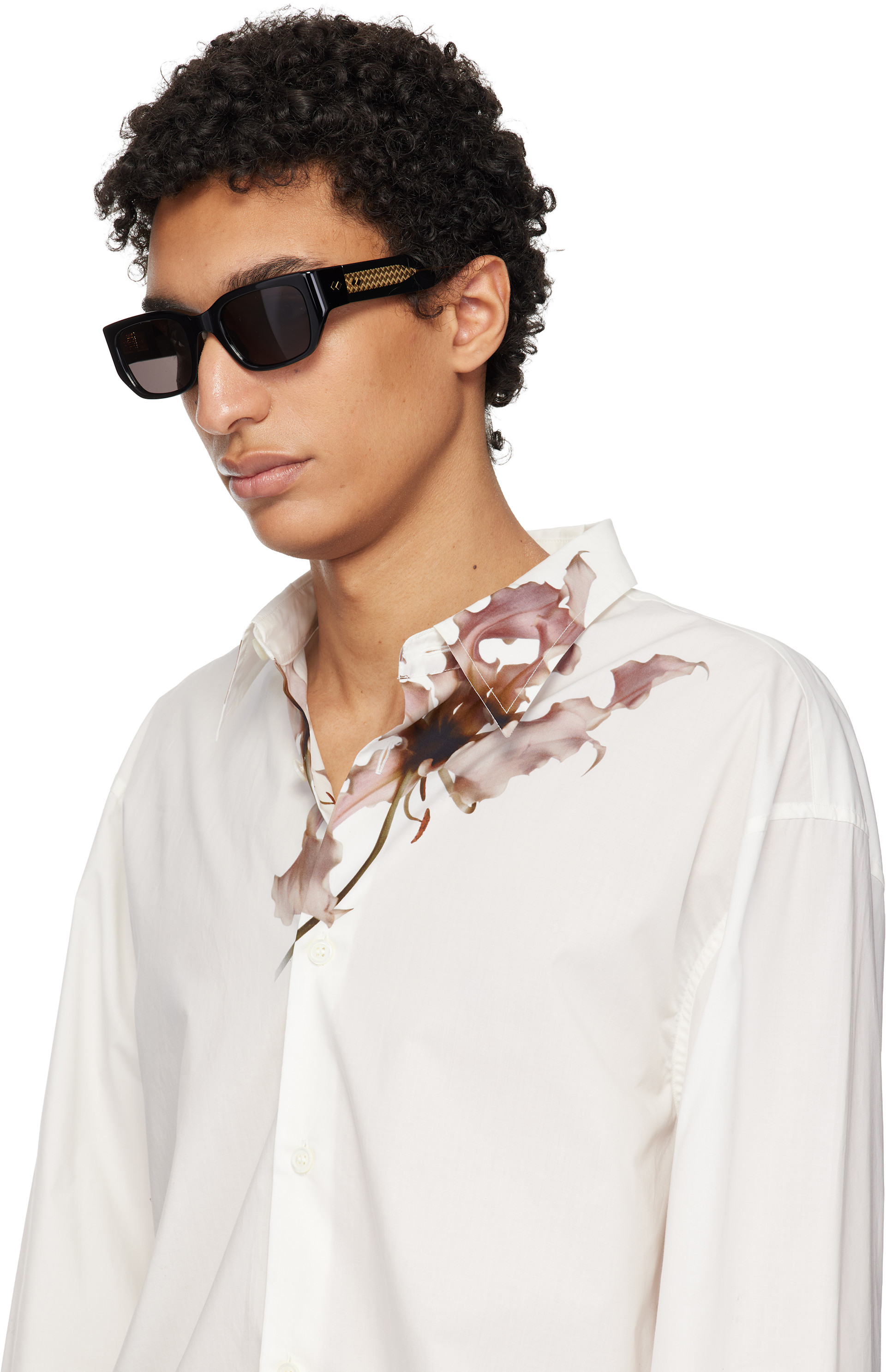 Bottega Veneta: ブラック Intrecciato スクエアサングラス | SSENSE 日本