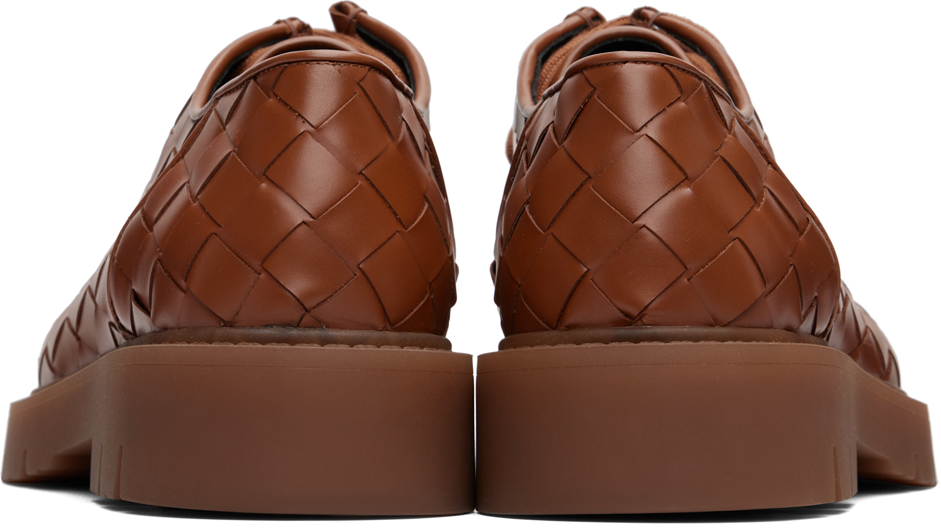 Bottega Veneta: ブラウン Haddock レースアップダービー | SSENSE 日本