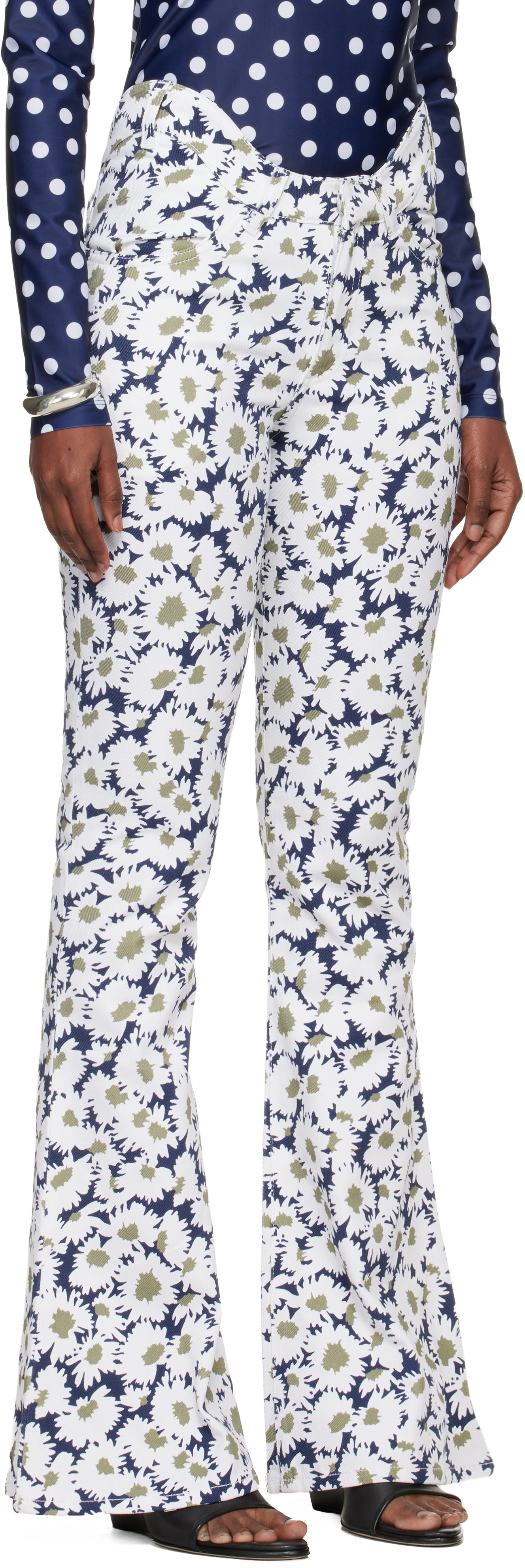 JEAN PAUL Gaultier FEMME コットン　日本製　総柄パンツ Jean Paul Gaultier: White & Navy 'The Curved Flower' Jeans | SSENSE