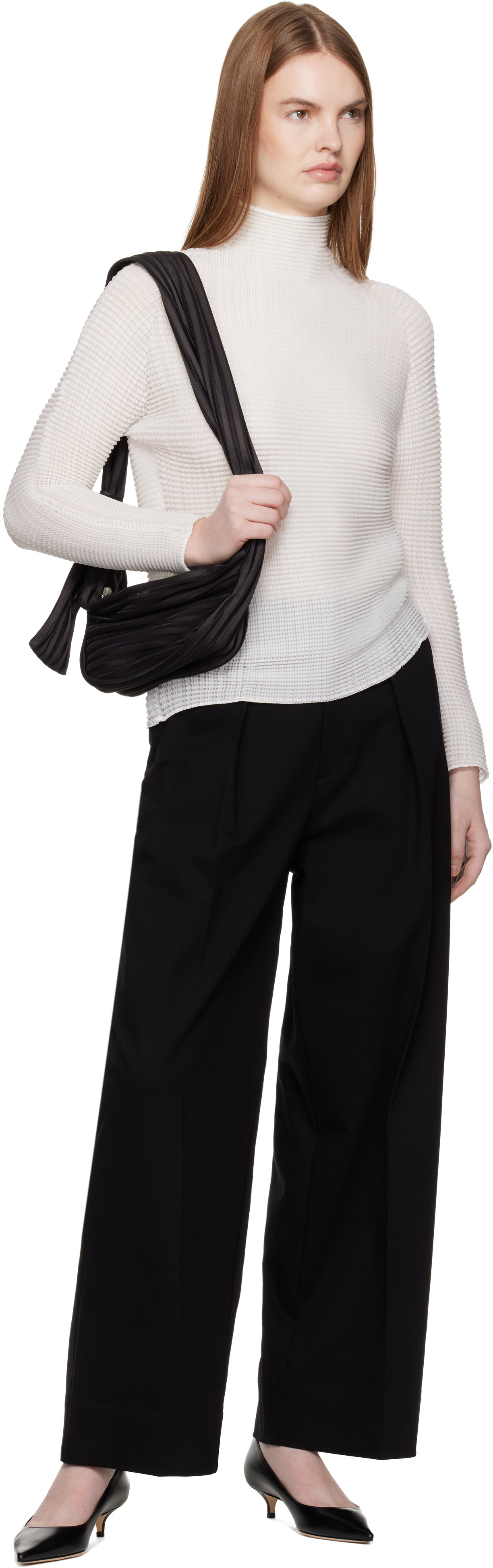 ISSEY MIYAKE / イッセイミヤケ | BILLOW STRETCH スリーブレス トップス | 2 | ブラック | レディース Issey Miyake Outlet: Top woman - Black | IM56KN823 | GIGLIO.COM