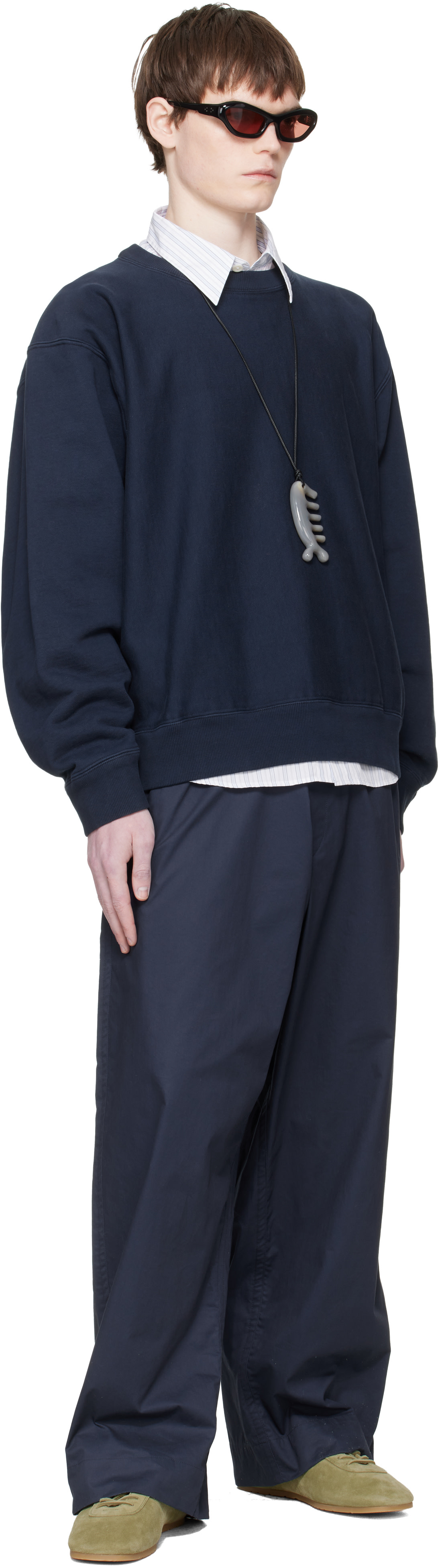 Hed Mayner - Pull molletonné bleu marine à logo brodé
