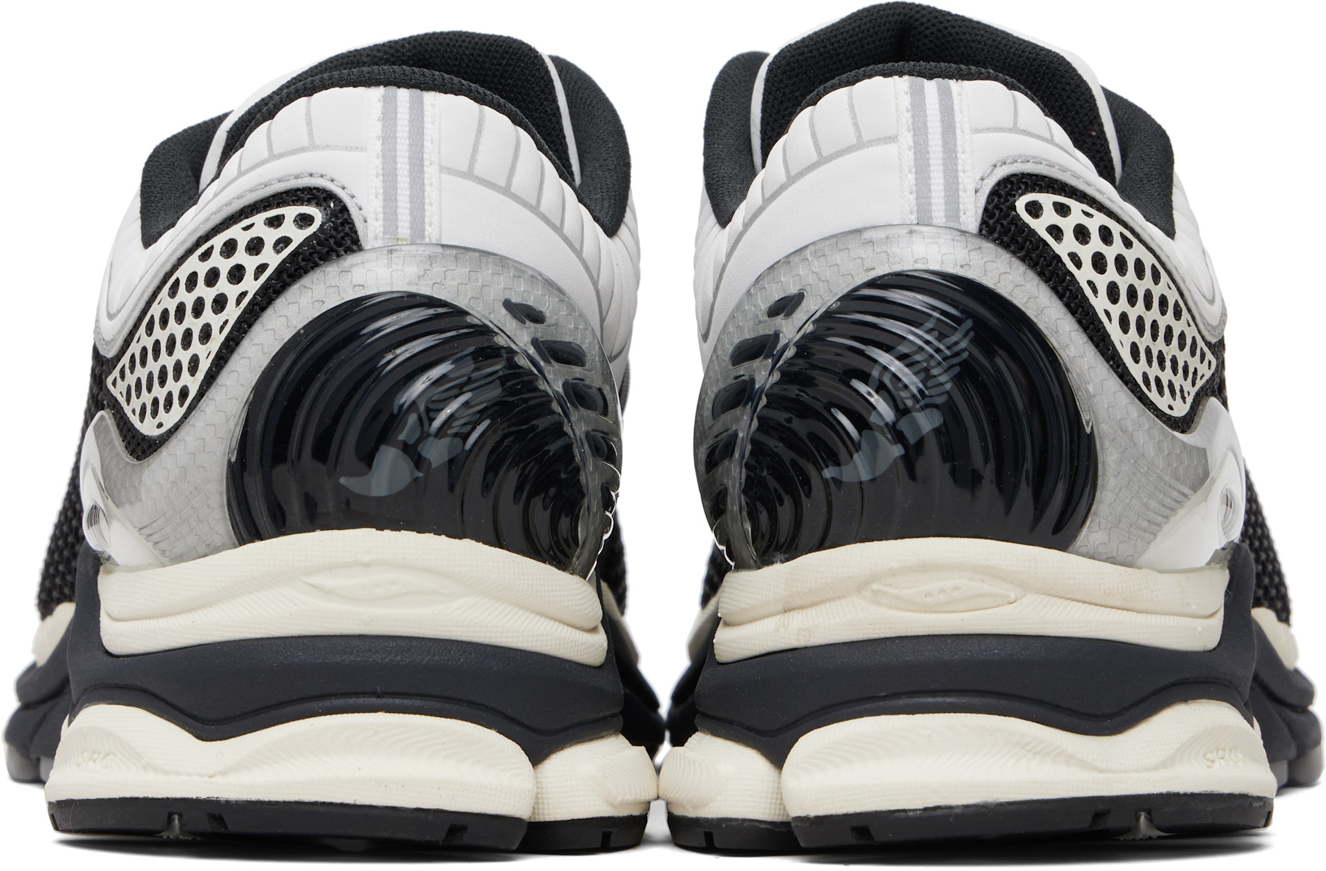 Saucony - White & Black ProGrid Paramount Sneakers
