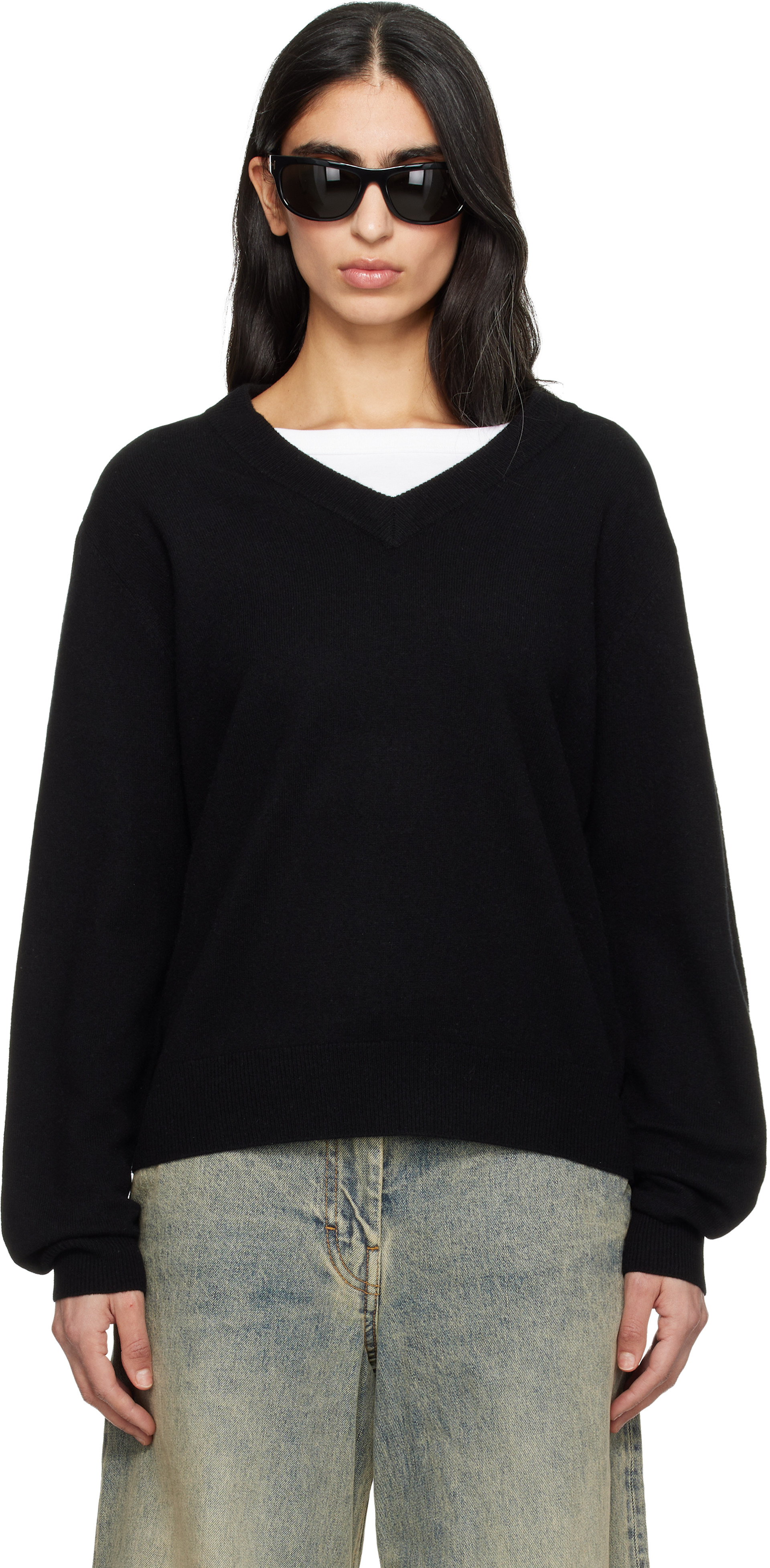 Entire Studios - Pull noir en tricot à col en V