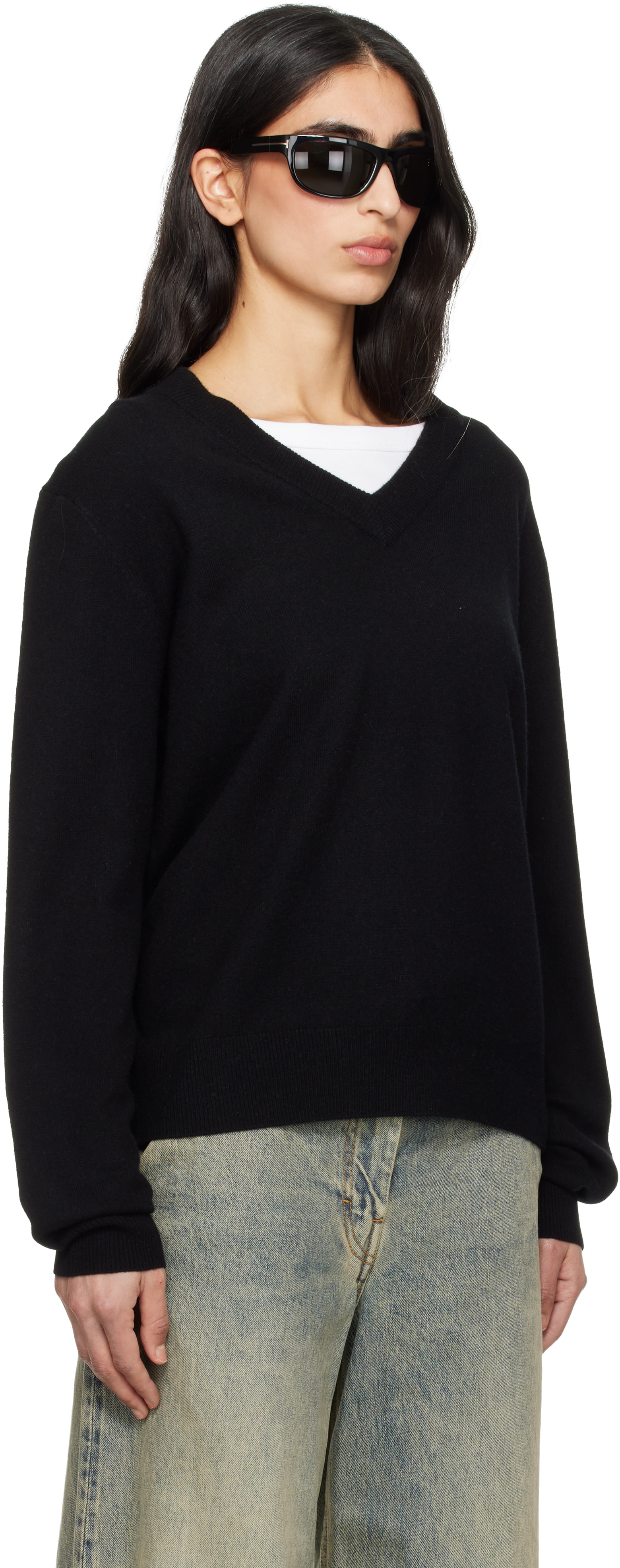 Entire Studios - Pull noir en tricot à col en V