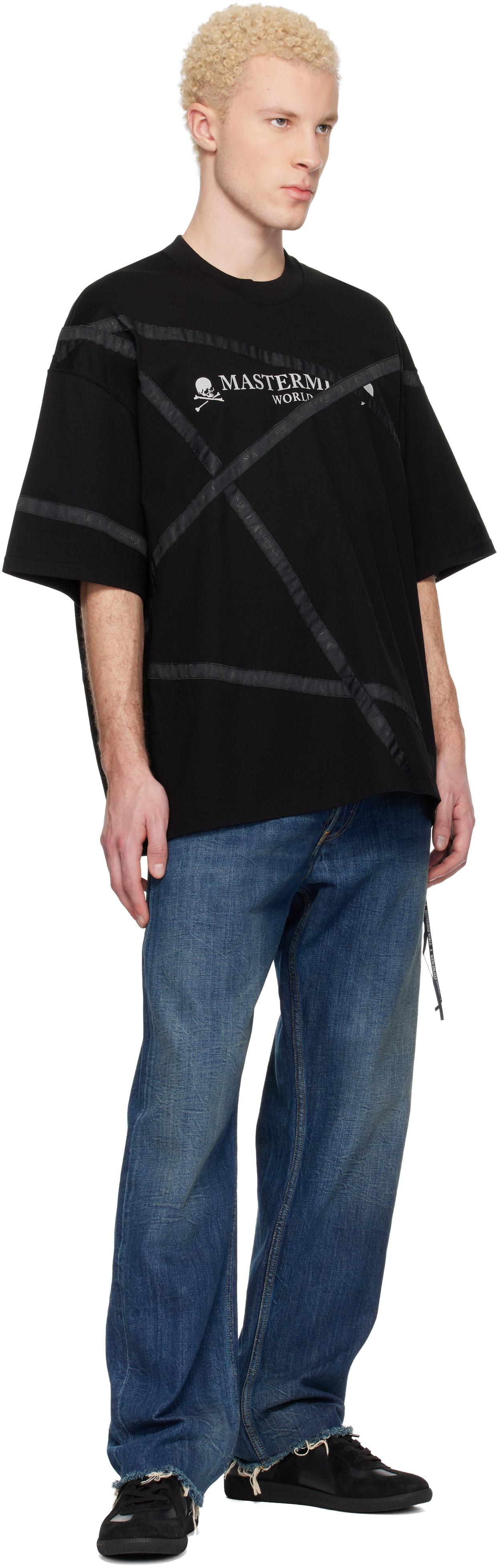 MASTERMIND WORLD: Black Wrapped SS T-shirt | SSENSE