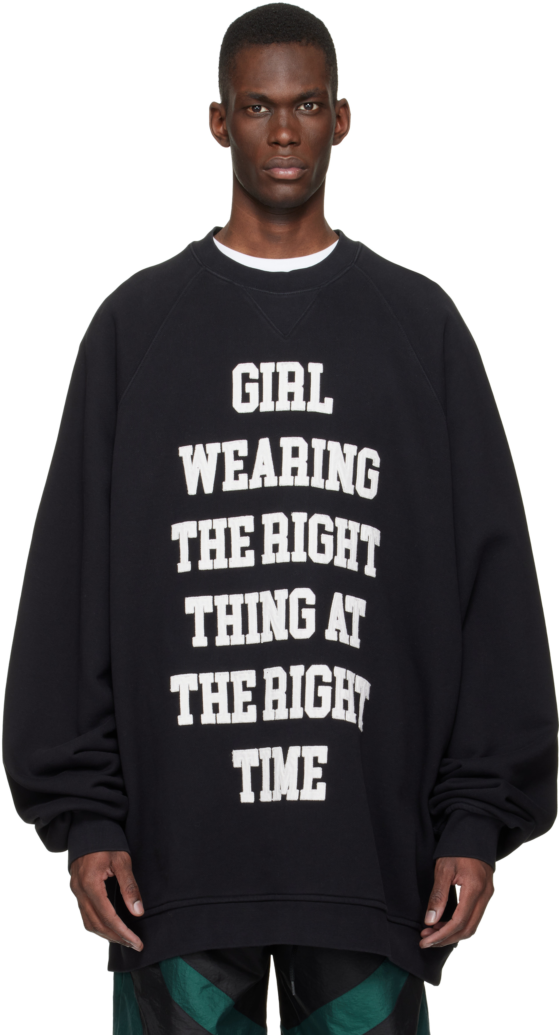 VAQUERA - Black Oversized Sweatshirt
