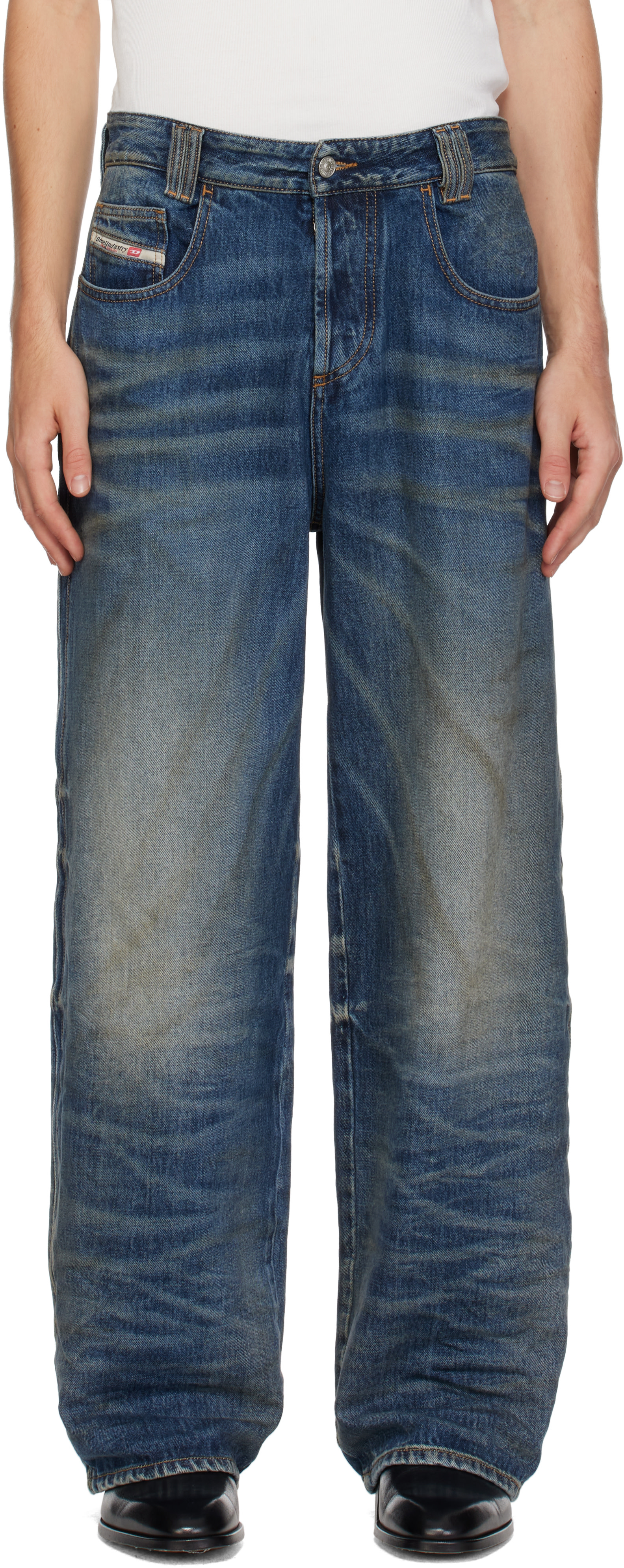 Diesel: Blue Relaxed High-Waist 1982 D-Hakou Jeans | SSENSE Canada