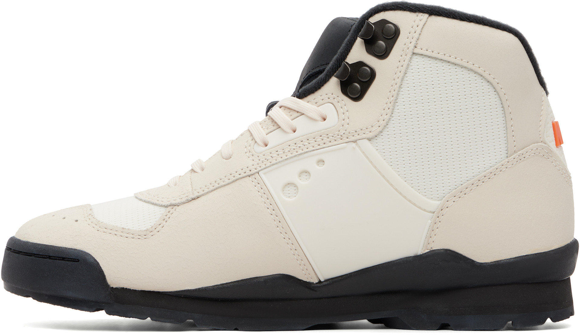 Nike - Baskets Baltoro beiges