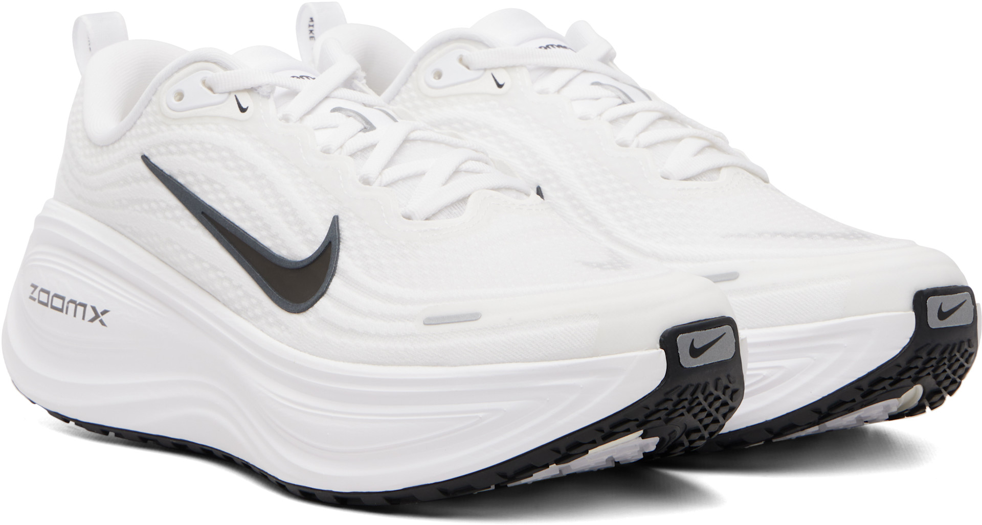 Nike - Baskets Vomero Plus blanches