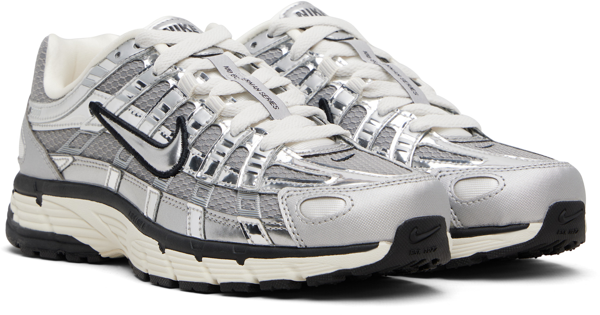 Nike - Baskets P-6000 argentées