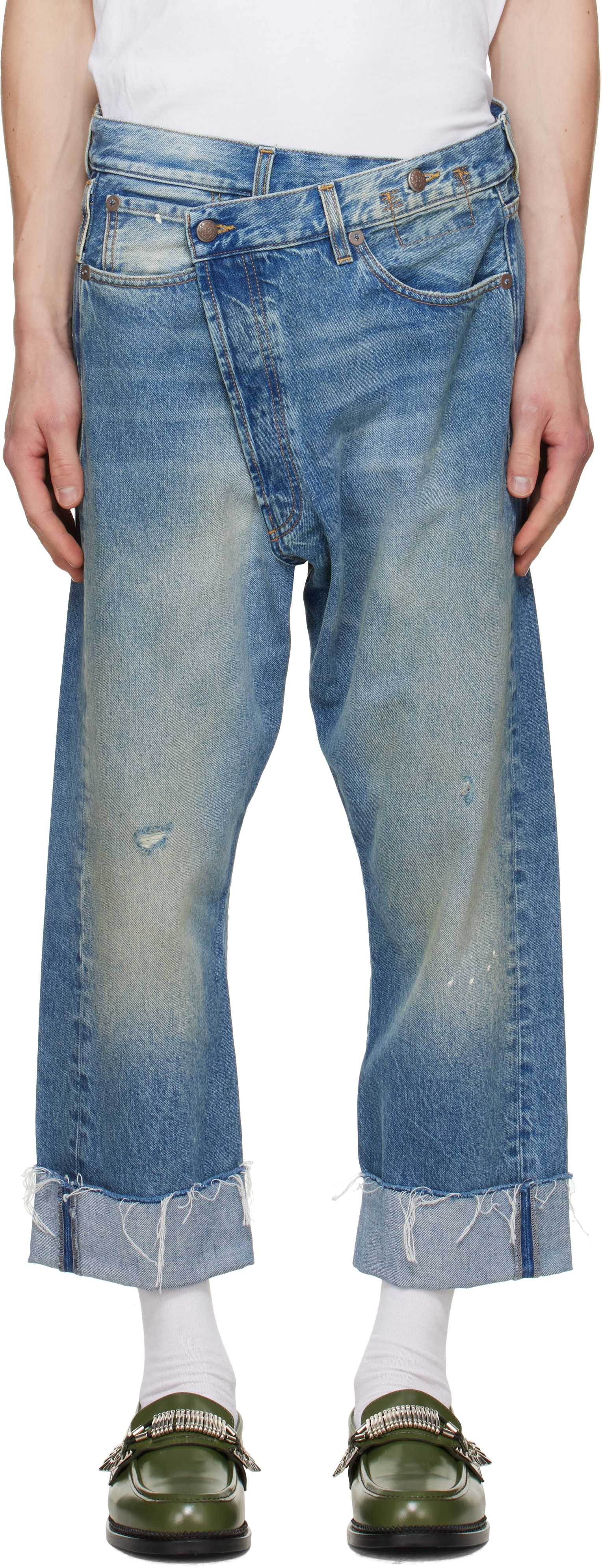 R13 - Jean bleu à taille décentrée