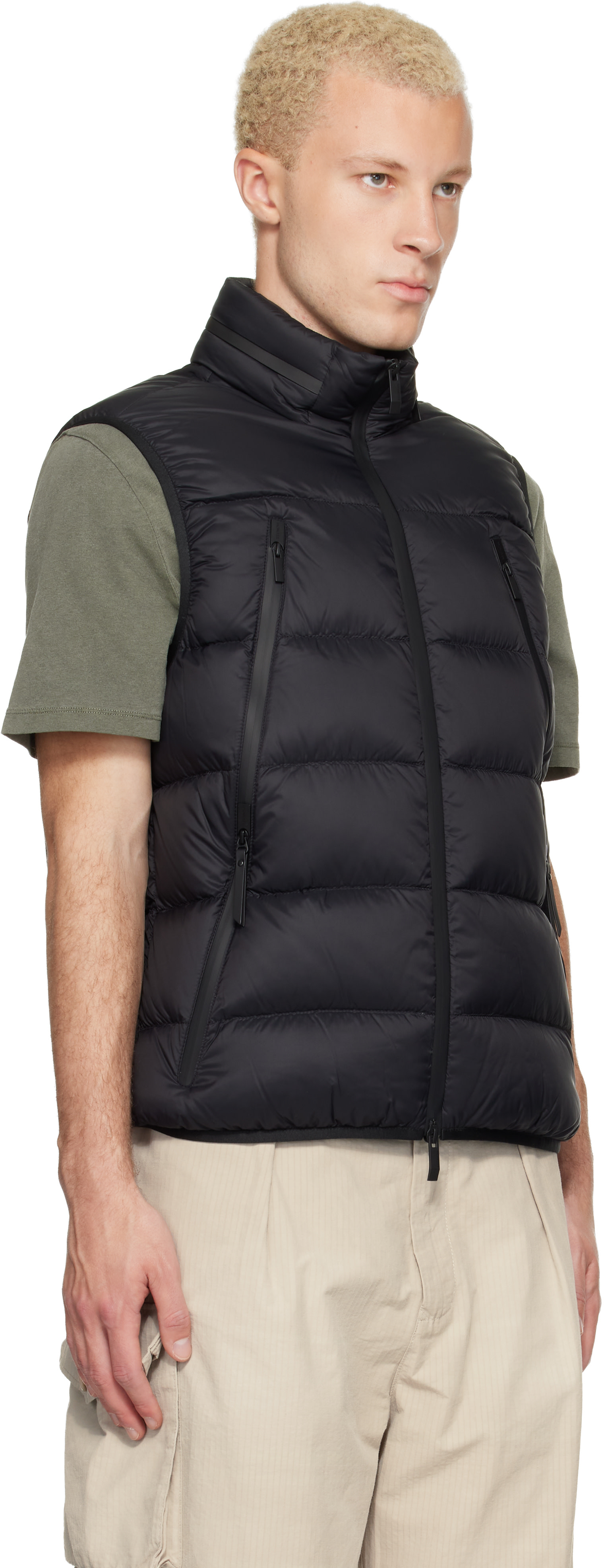 【TOM】MONCLER　ダウンベスト Moncler: ブラック Reticone ダウンベスト | SSENSE 日本