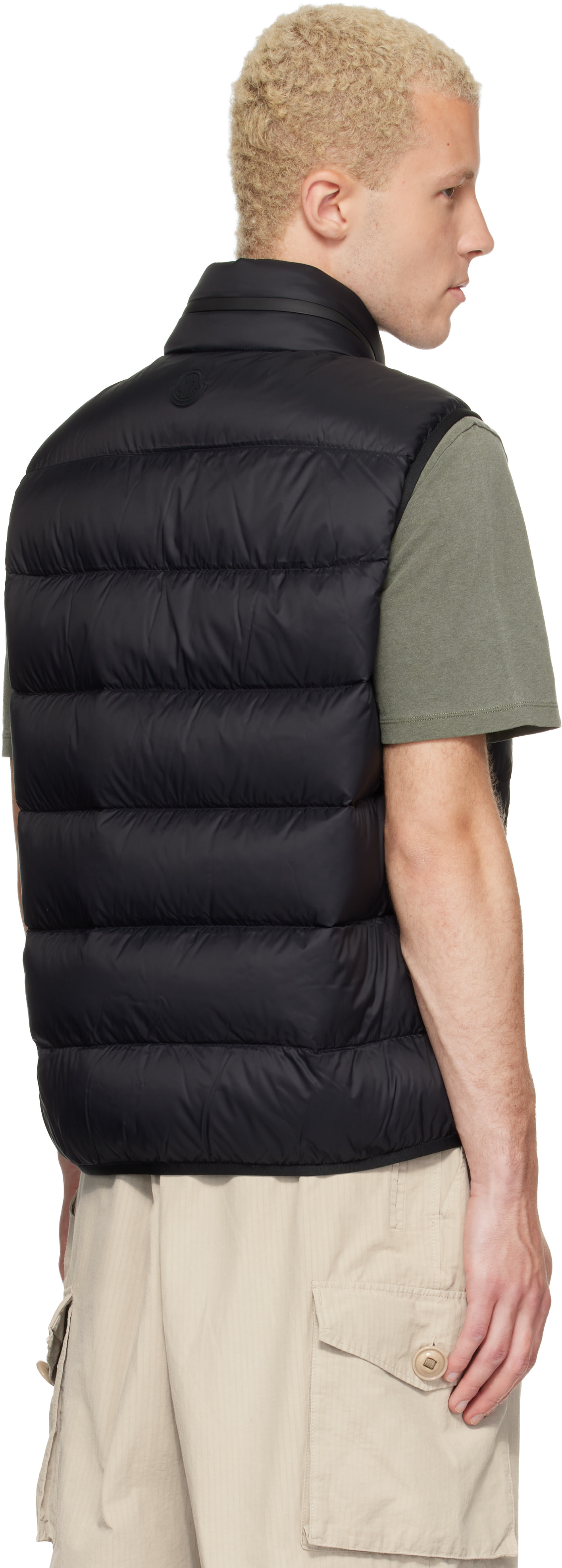 Moncler: ブラック Reticone ダウンベスト | SSENSE 日本