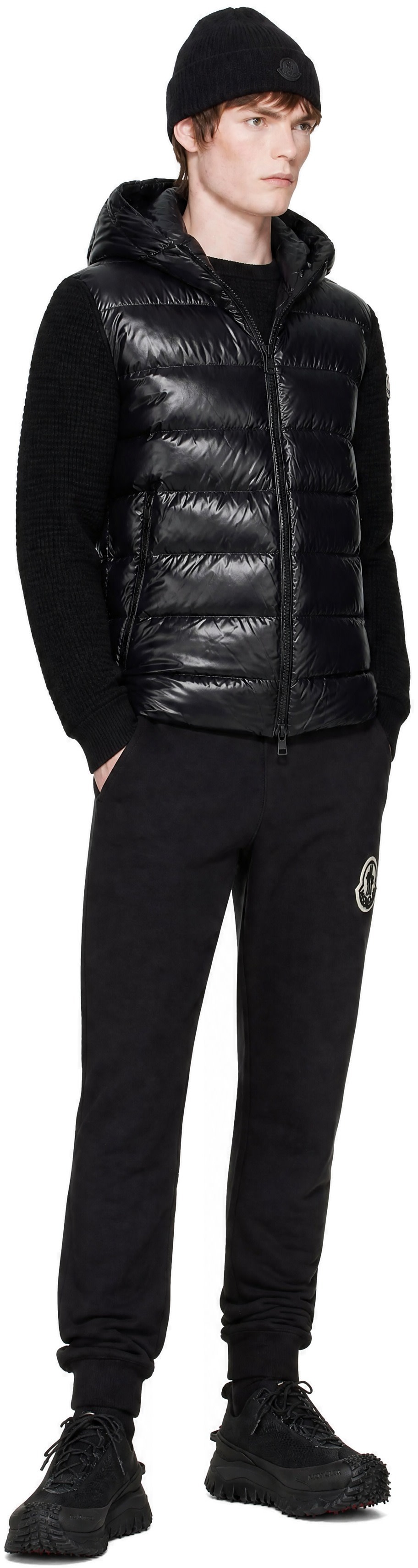 あ*す様 ⭕️MONCLER ブラック ジップアップジャケットS Moncler: ブラック ダウン＆ウール ジップアップジャケット | SSENSE 日本
