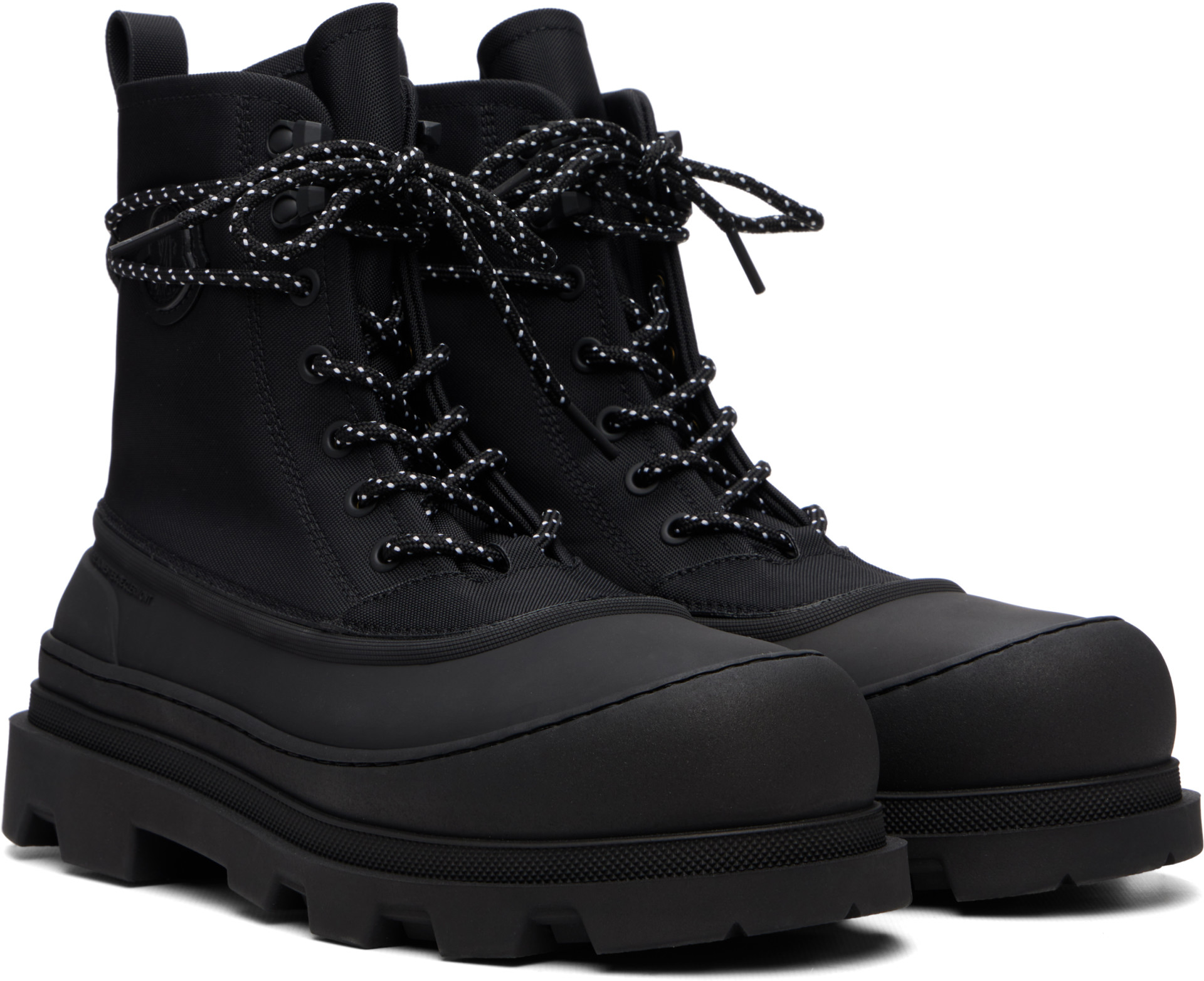 Moncler: ブラック Vera Sheal レースアップブーツ | SSENSE 日本